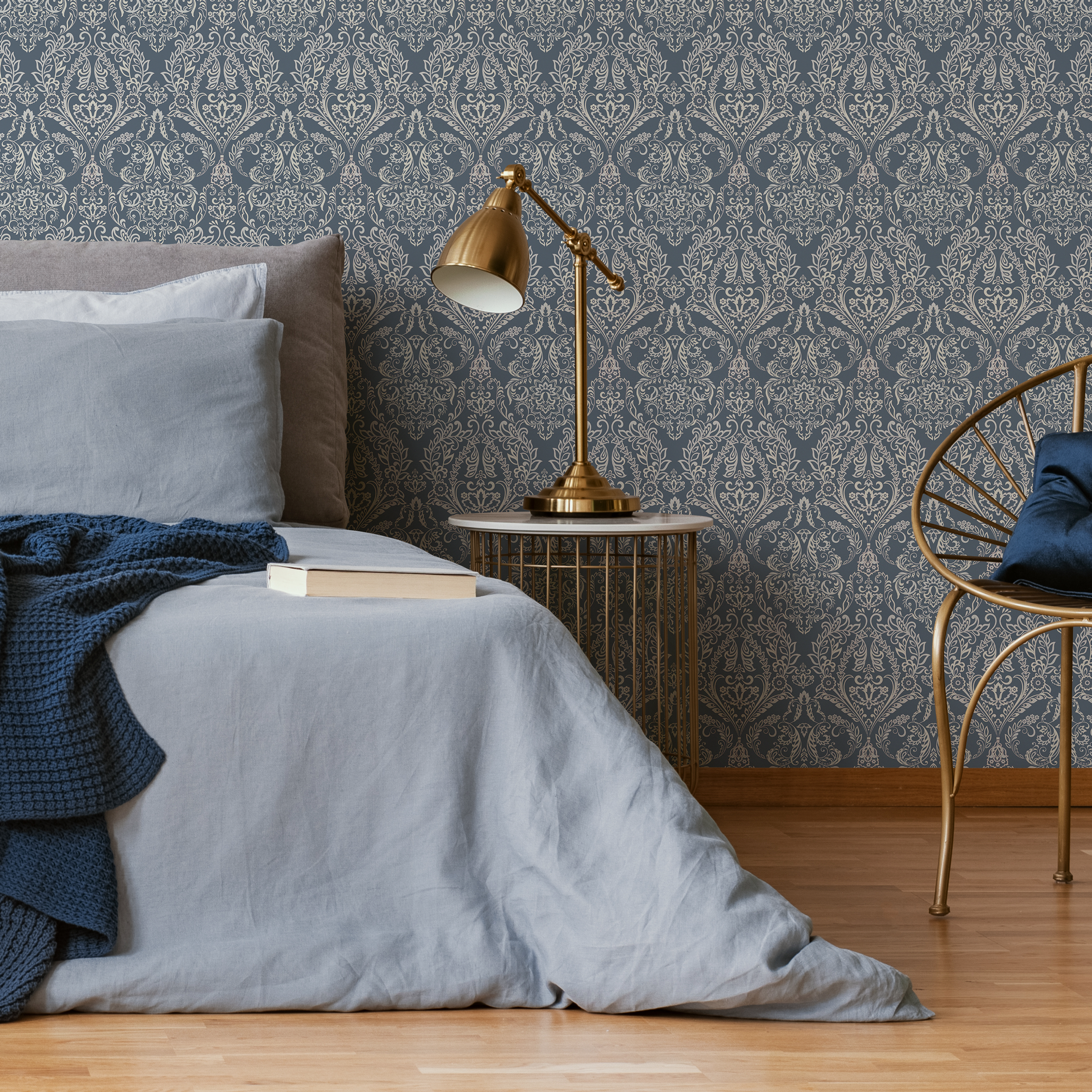 Art Nouveau Wallpaper With An Elegant Damask Motif In Blue And Cream - C384
