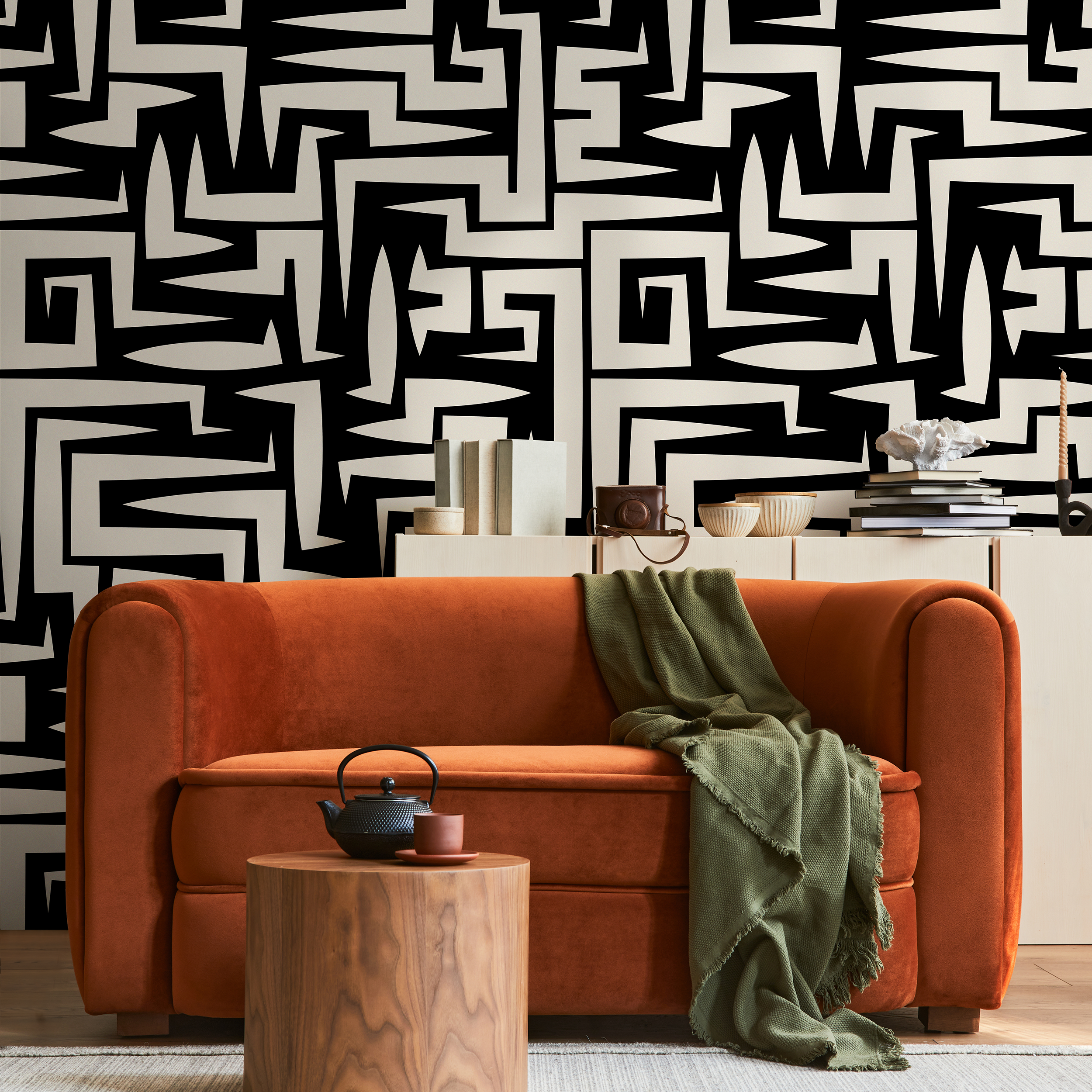 Abstract Wallpaper With A Bold Graphic Maze Motif In Black And Off-white - C388