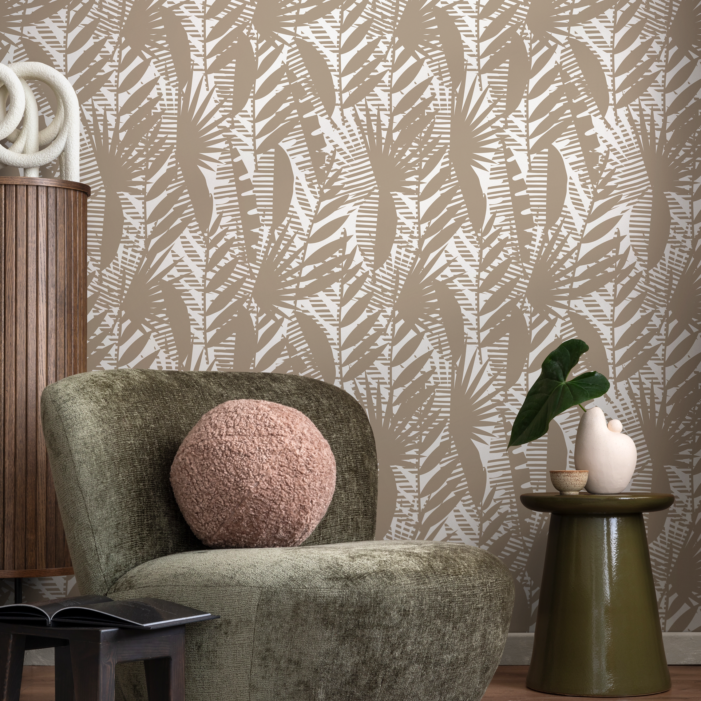 Botanical Wallpaper With Stylized Palm Leaves In Beige And Off-white - C402