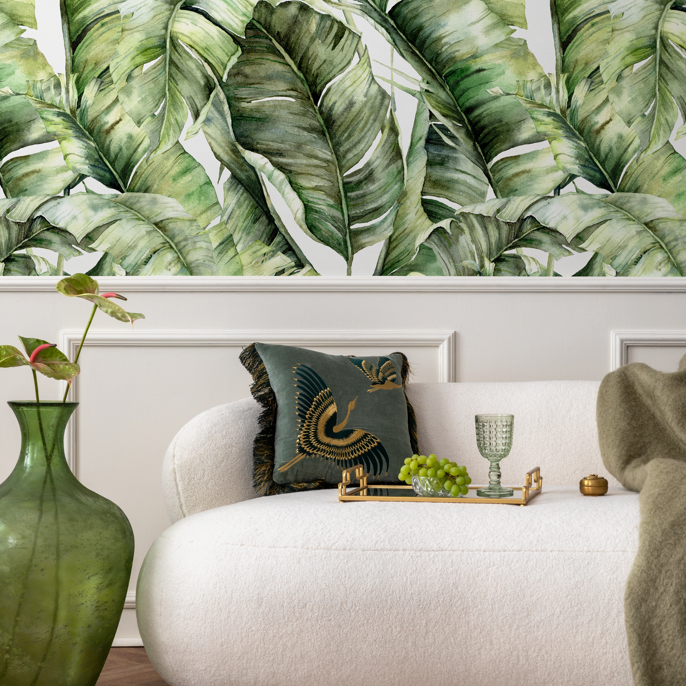 Botanical Wallpaper Featuring Lush Banana Leaves In Green - C405