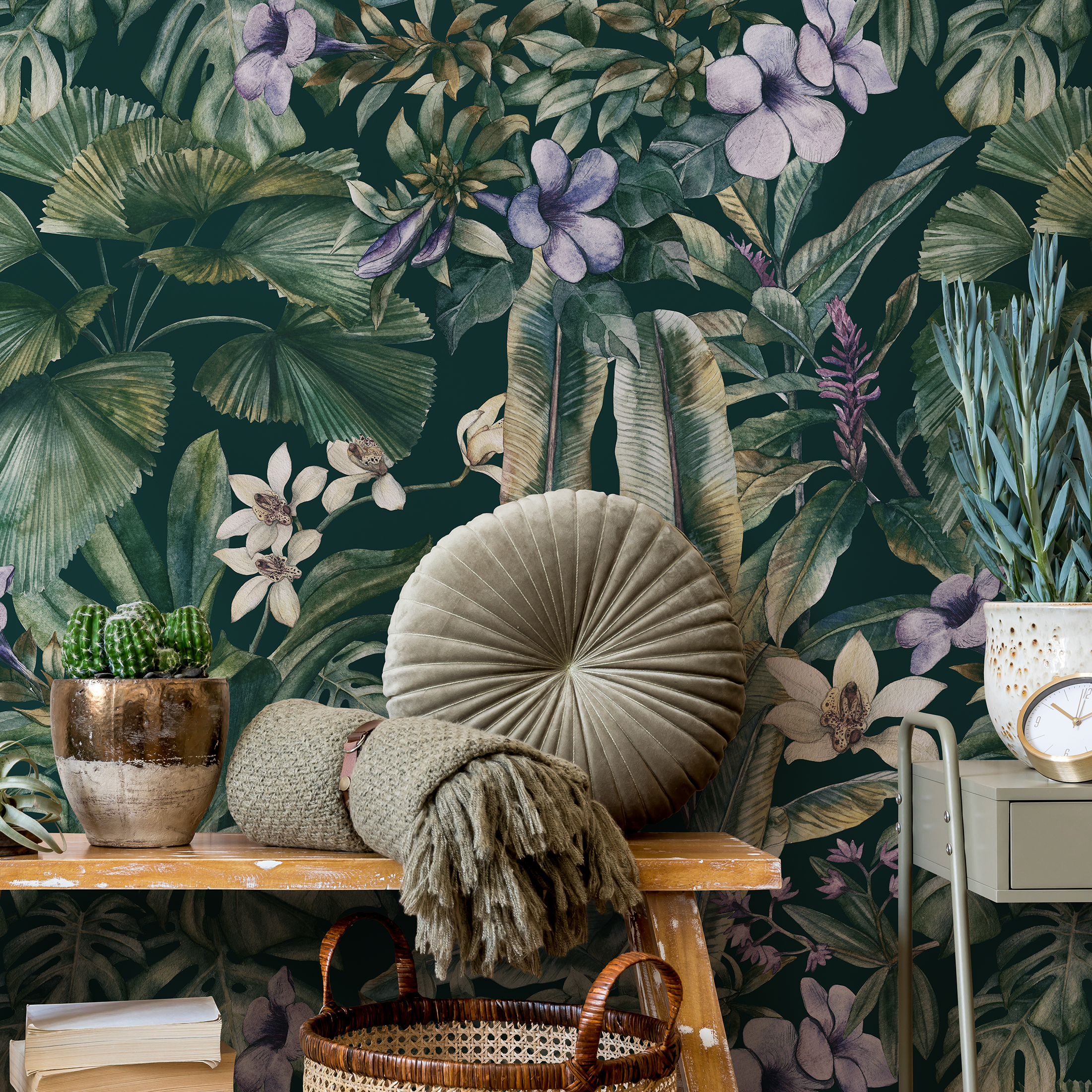 Botanical Wallpaper Featuring A Lush Tropical Jungle In Green, Purple, And White - C408