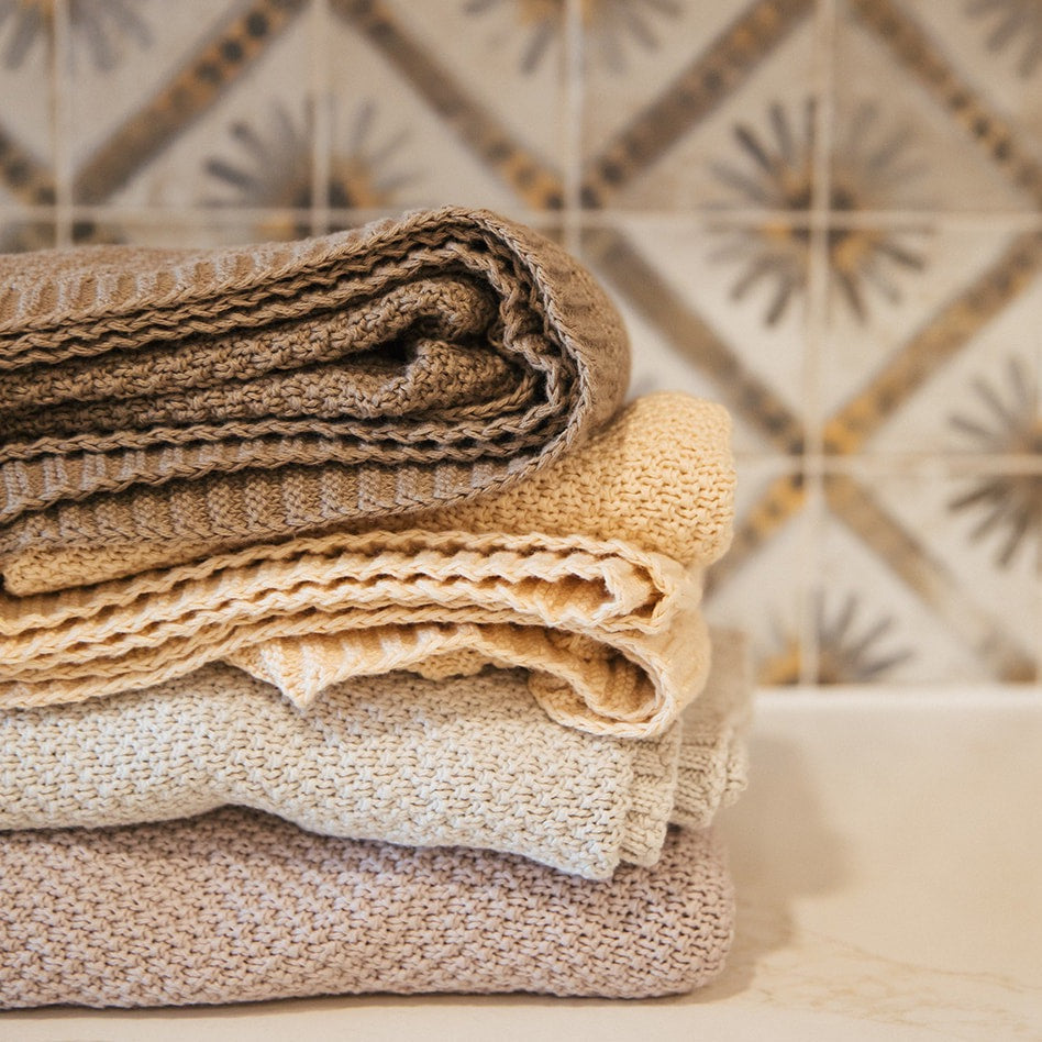 Knitted Blanket<br>thistle