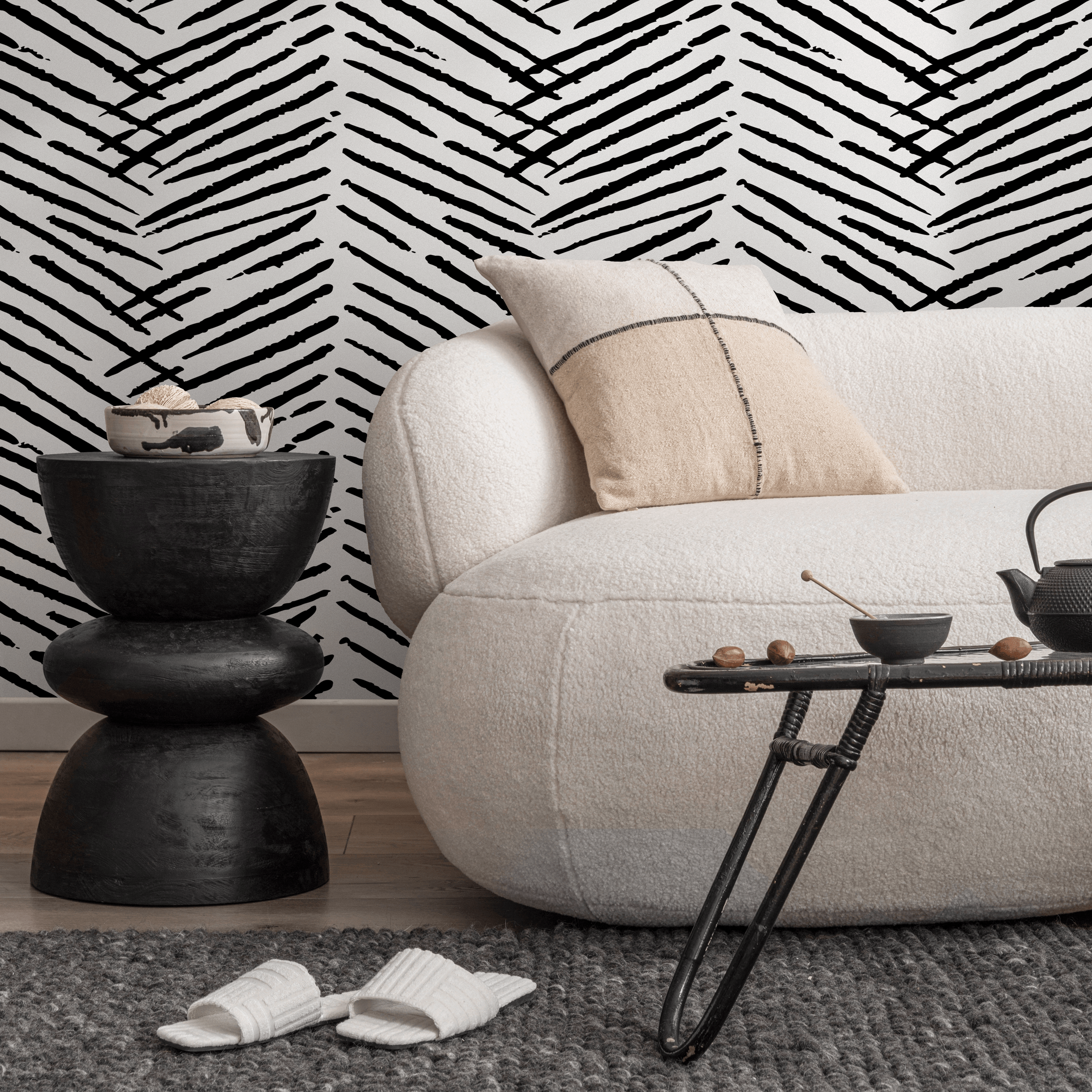 Boho Wallpaper with a Hand-Drawn Herringbone Motif in Black and White - C518