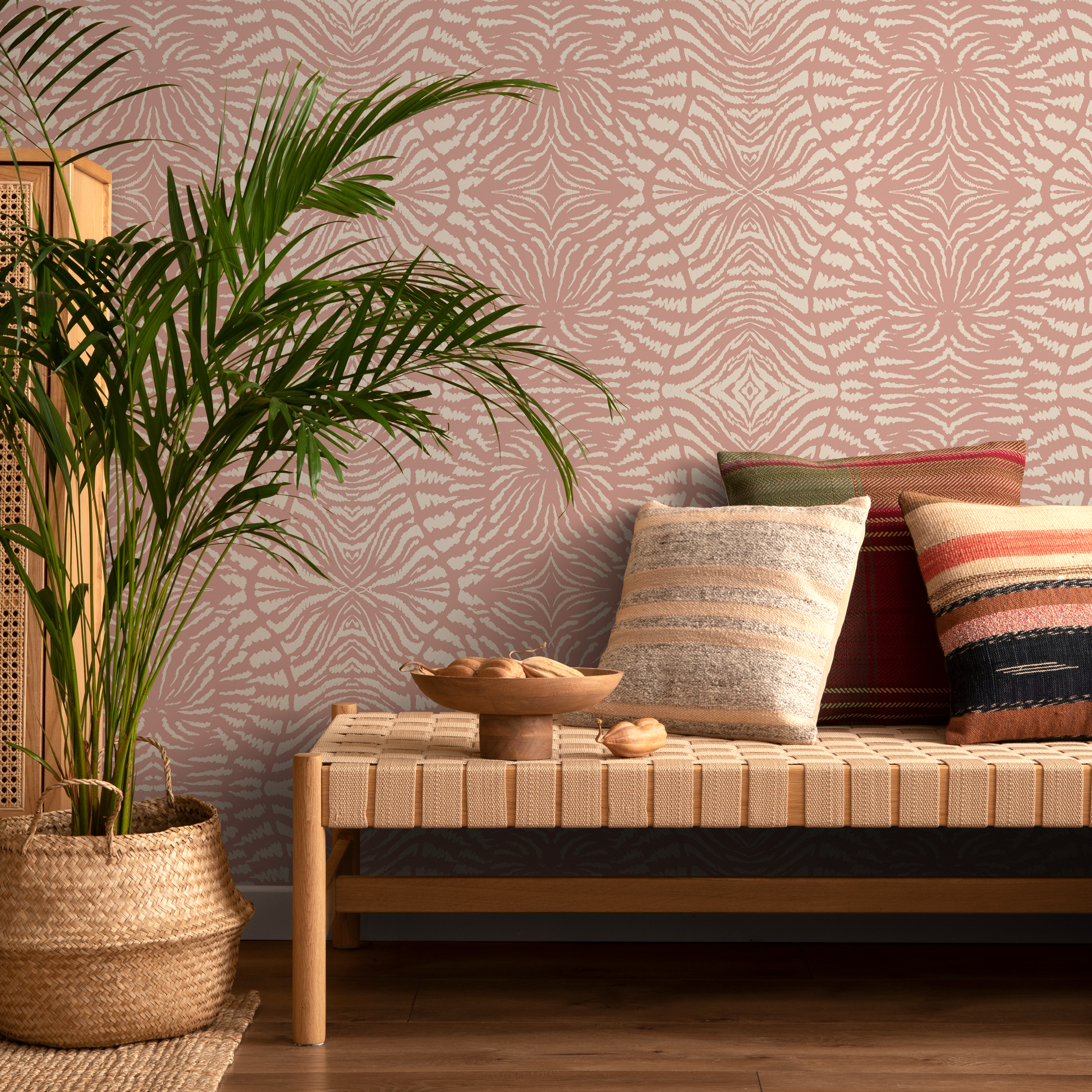 Abstract Wallpaper With A Symmetrical Ikat Motif In Pink And Cream - C549