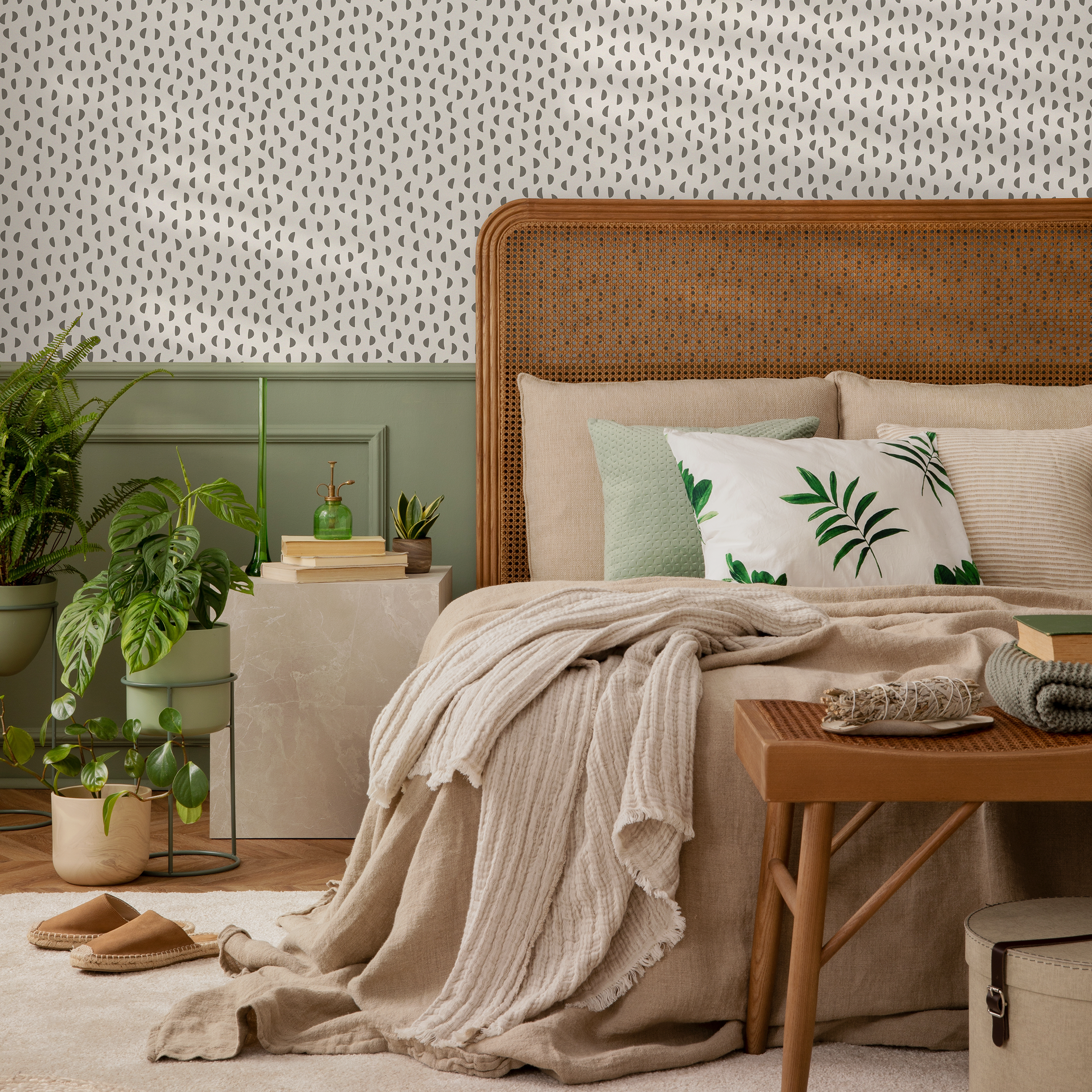 Geometric Wallpaper With A Repeating Semi-circle Motif In Beige And Gray - C589