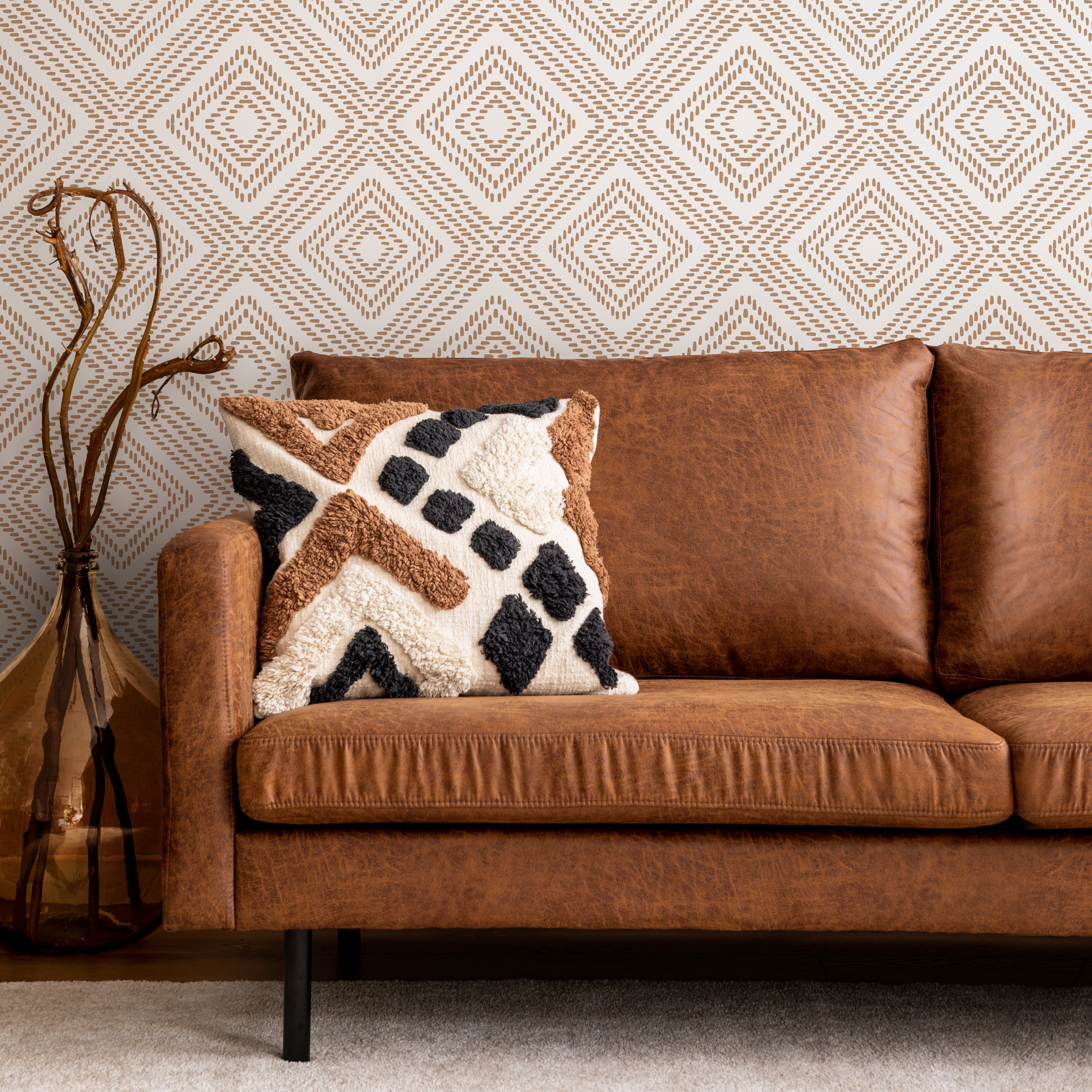 Geometric Wallpaper With A Dashed Diamond Pattern In Beige - C590