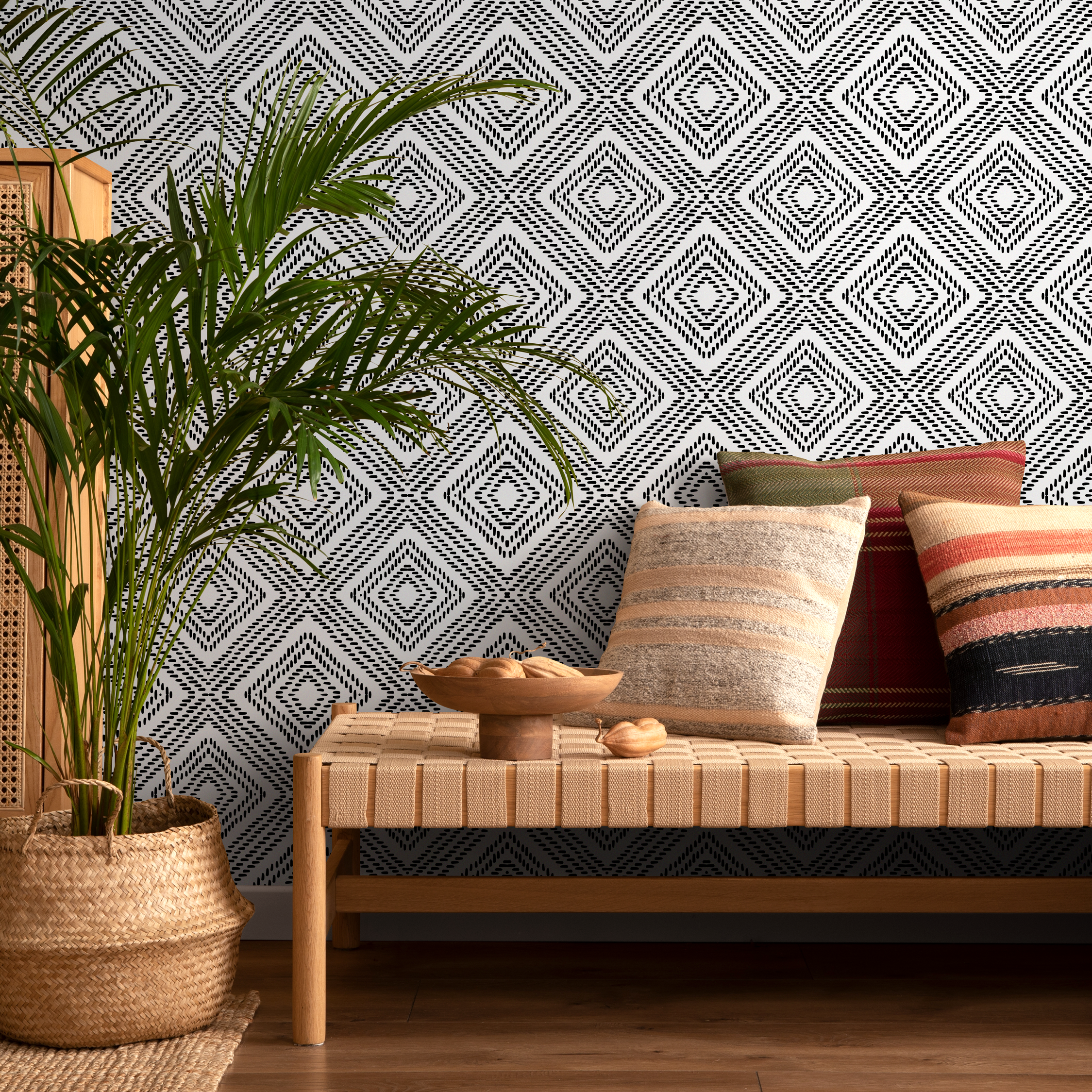 Geometric Wallpaper With A Dashed Diamond Motif In Black And White - C591
