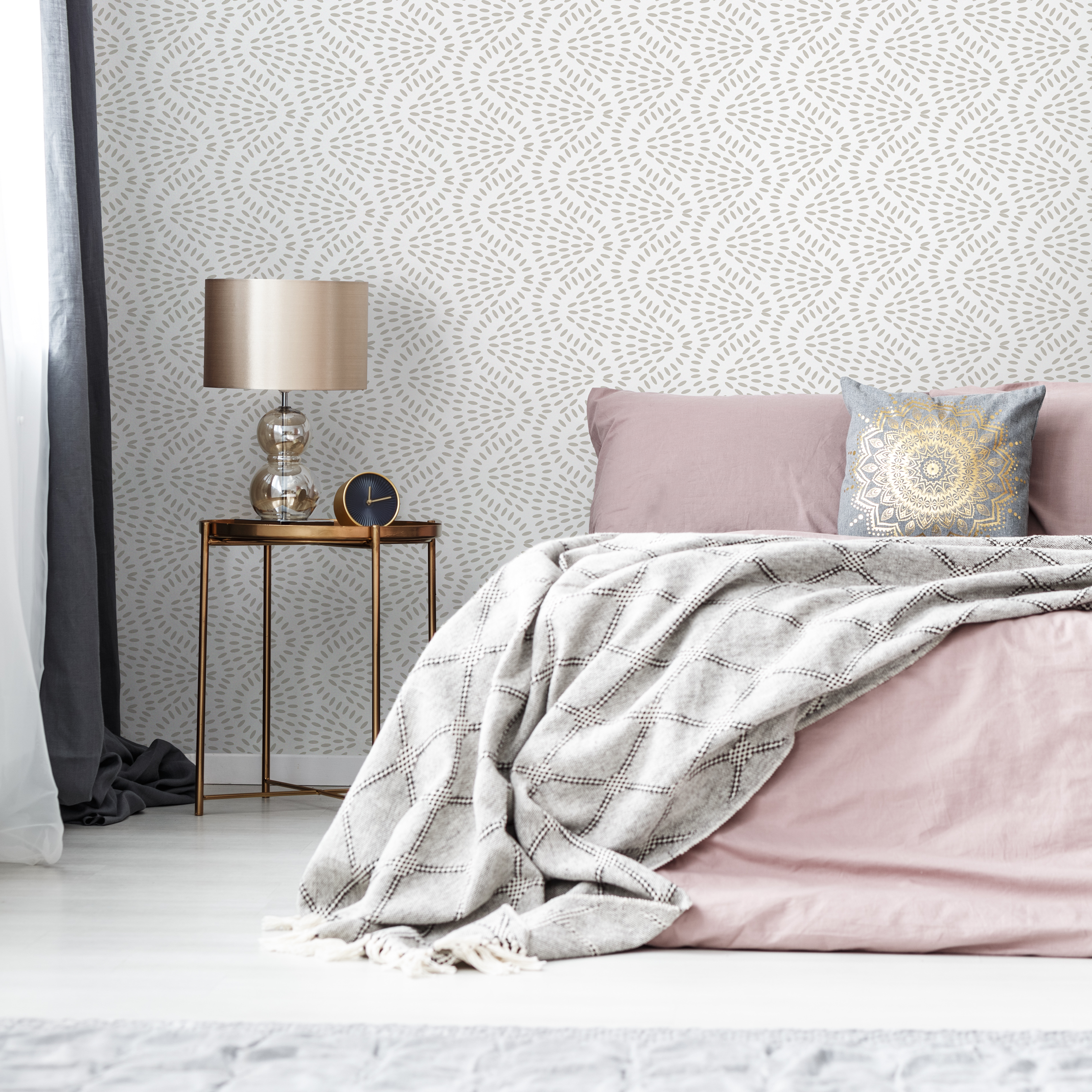 Geometric Wallpaper With A Radiating Dash Motif In Beige And White - C593