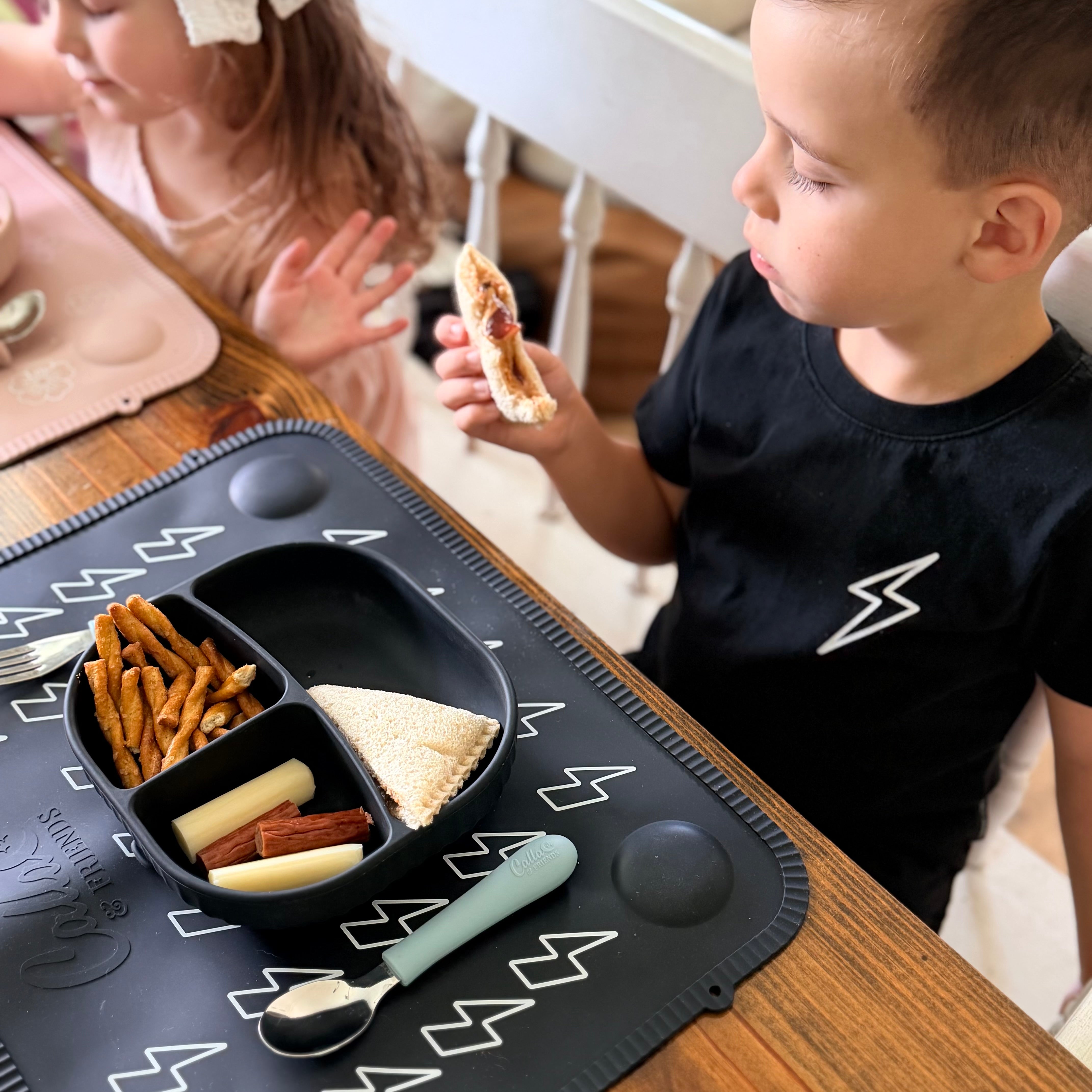 The Tidy Traveler - Printed Placemat Set