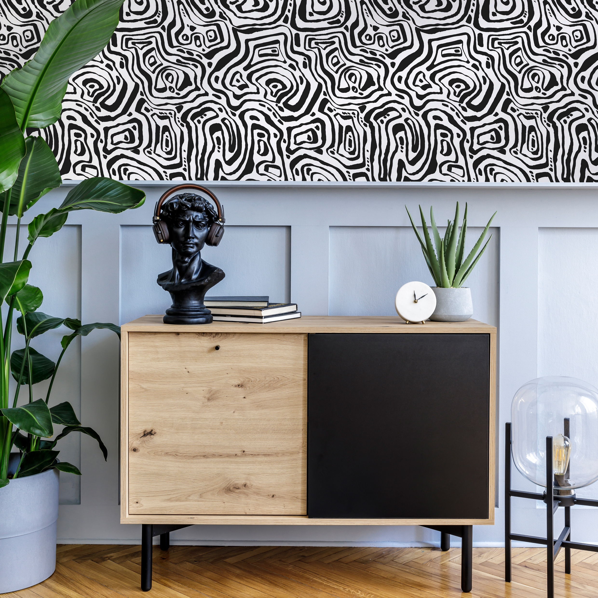 Abstract Wallpaper With Bold Labyrinth Lines In Black And White - C656