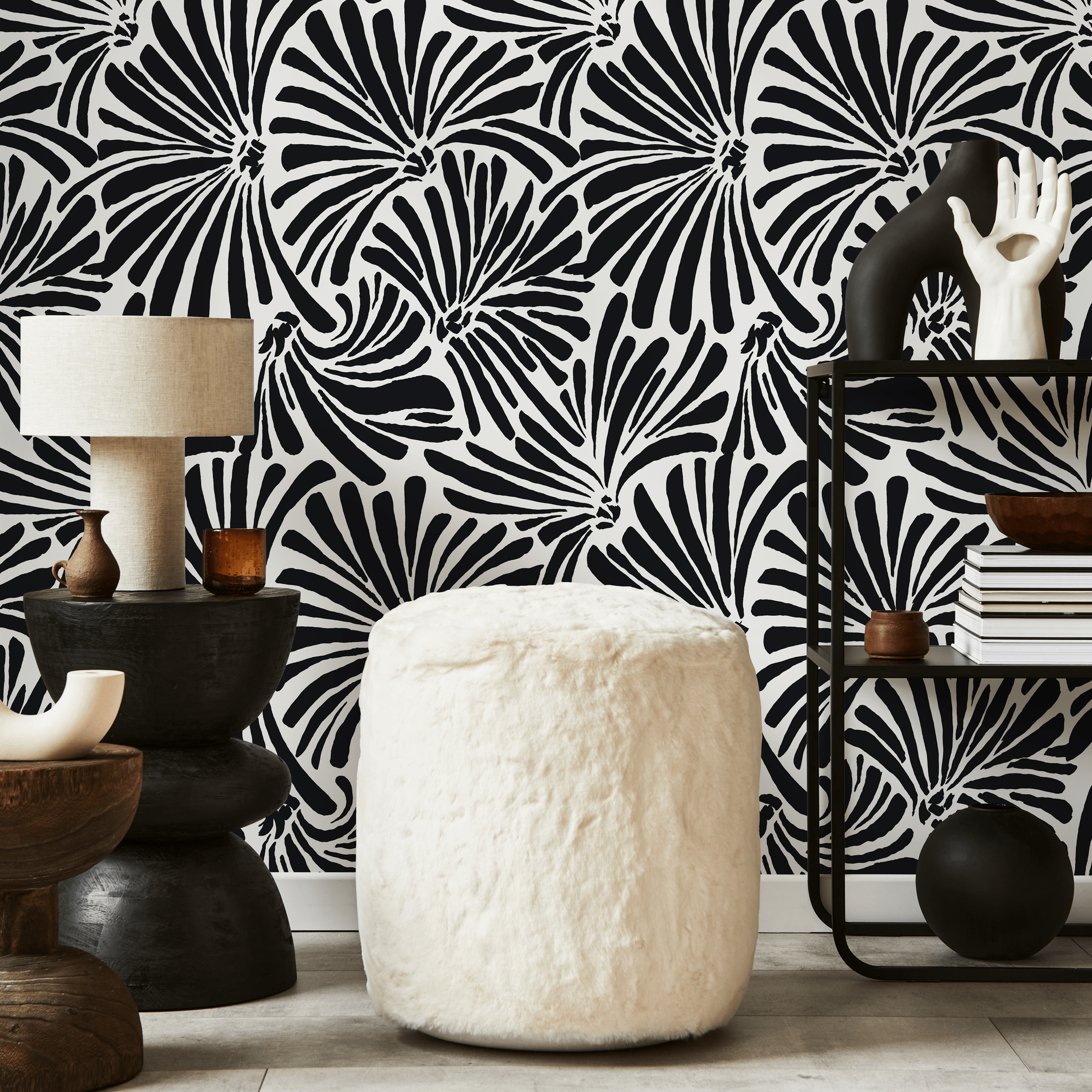 Botanical Wallpaper With A Bold Fan Palm Motif In Black And Beige - C667
