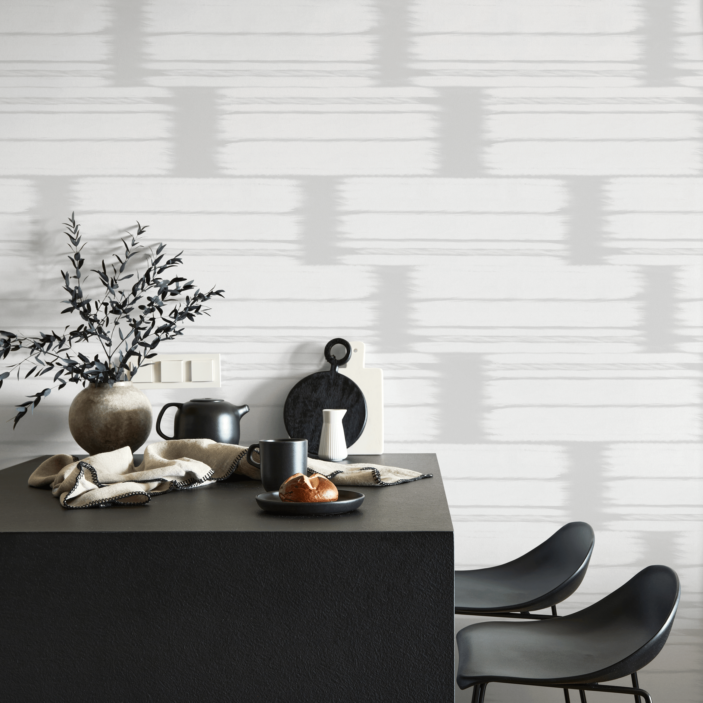 Abstract Wallpaper With Horizontal Brush Strokes In Light Gray - C685