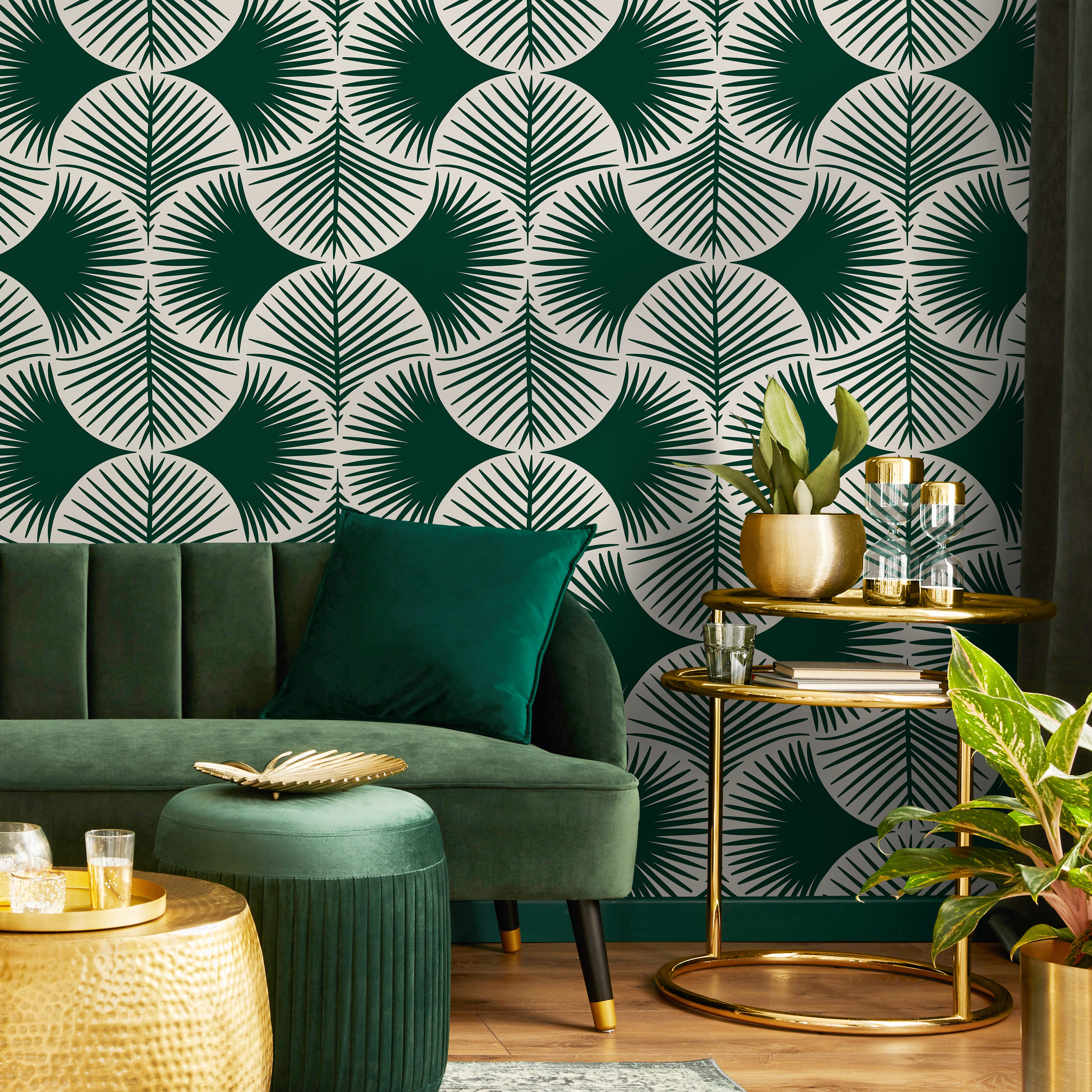 Botanical Wallpaper With A Modern Palm Fan Motif In Green And White - C688