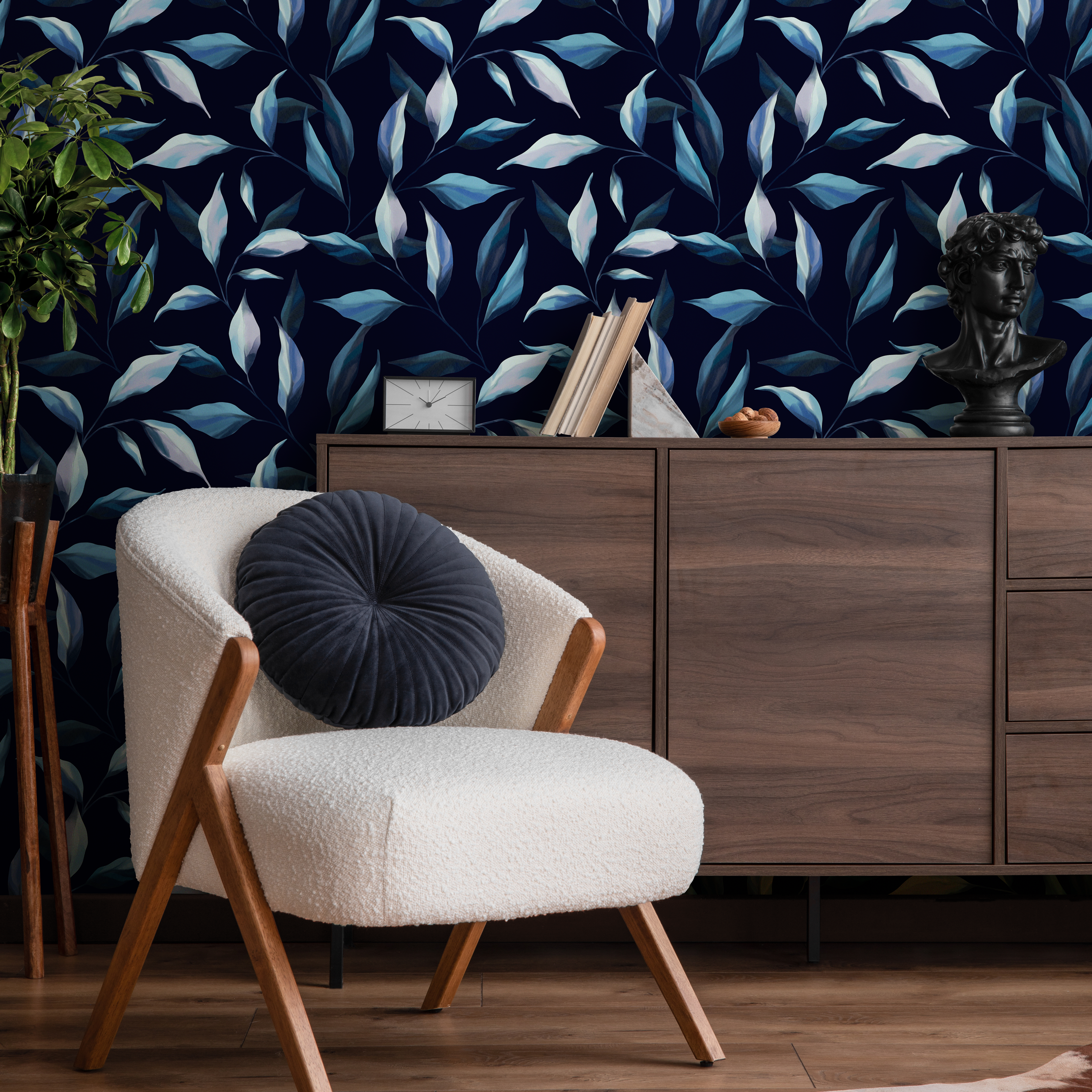 Botanical Wallpaper Featuring Cascading Fern Leaves In Navy And Blue - C690