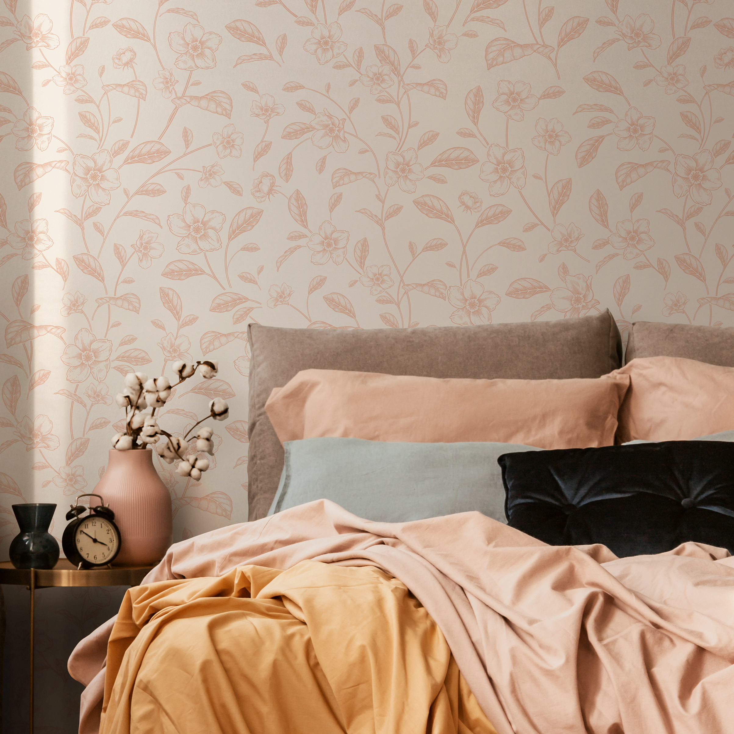Floral Wallpaper With A Vintage Vine Motif In Pink And Beige - C718