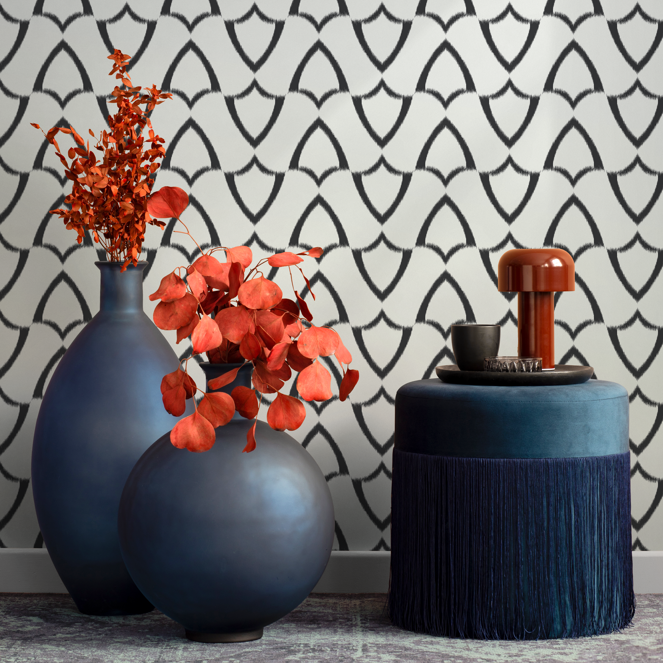 Ikat Wallpaper With A Rhythmic Scalloped Motif In Black And White - C737