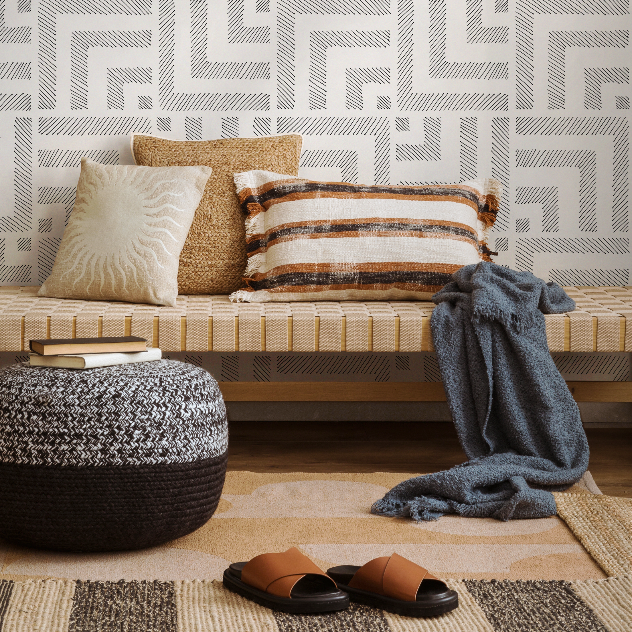 Geometric Wallpaper With A Hand-drawn Labyrinth Motif In Black And White - C762