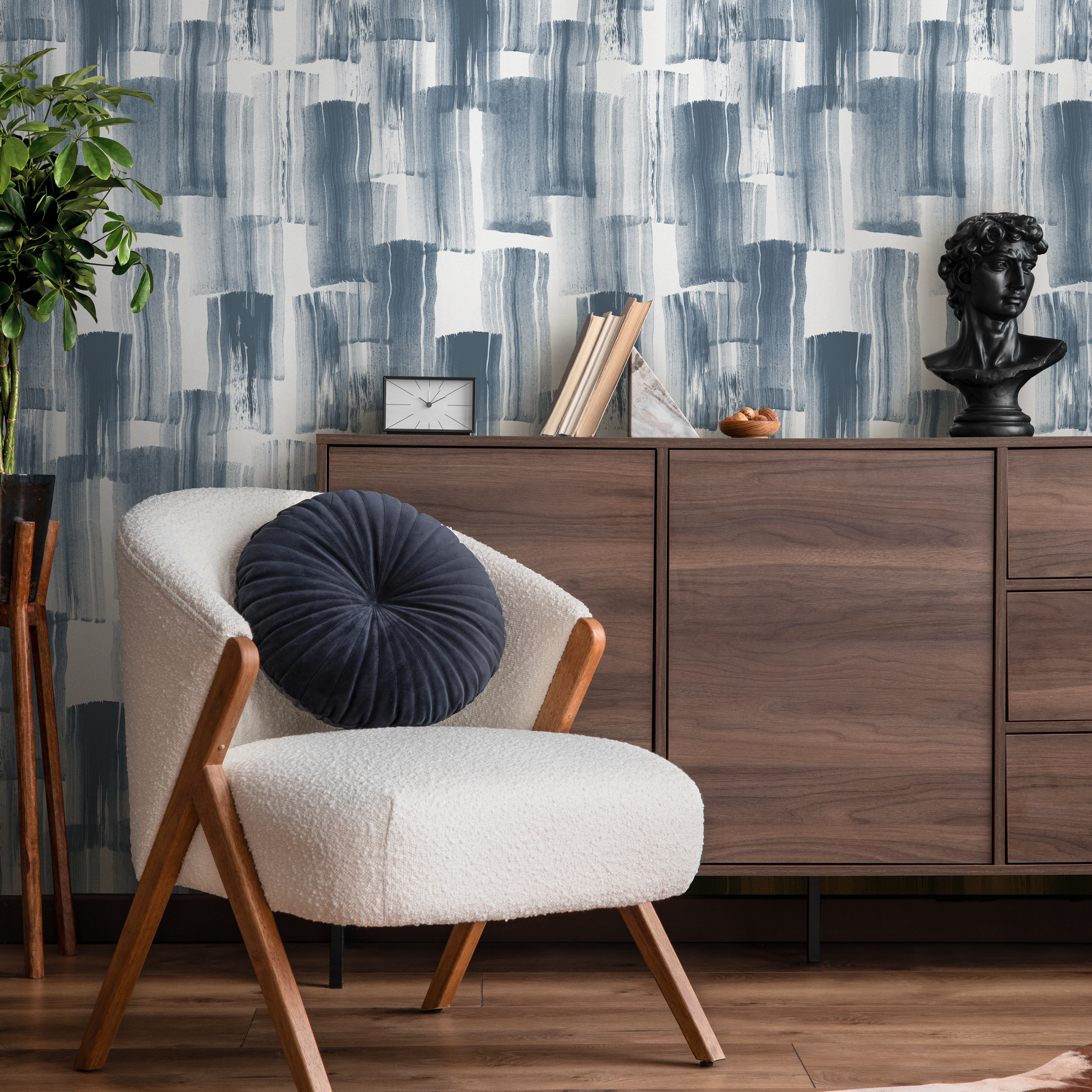 Brushstroke Wallpaper With A Layered Painterly Motif In Navy Blue - C768