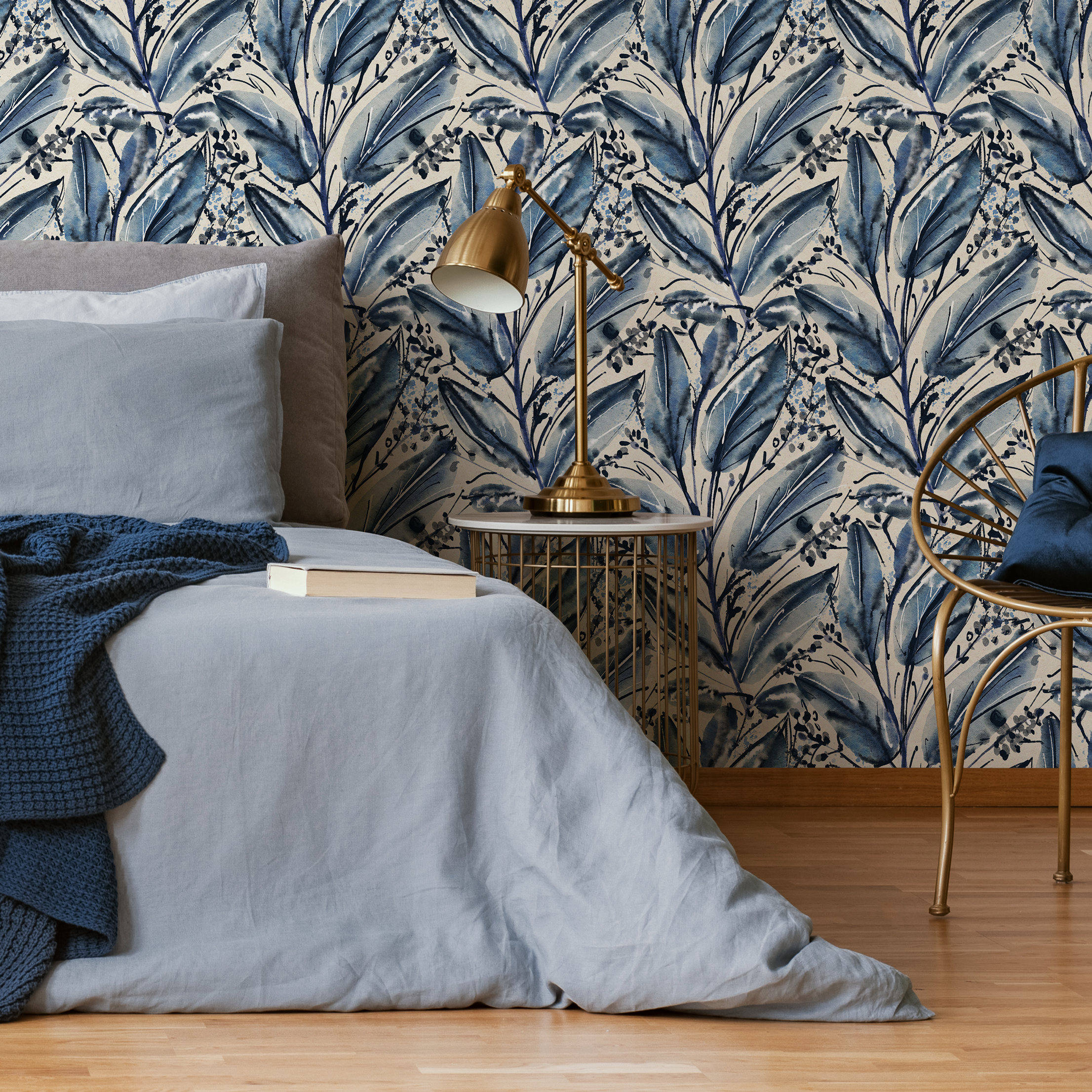 Botanical Wallpaper Featuring Watercolor Leaves In Blue And Black - C780