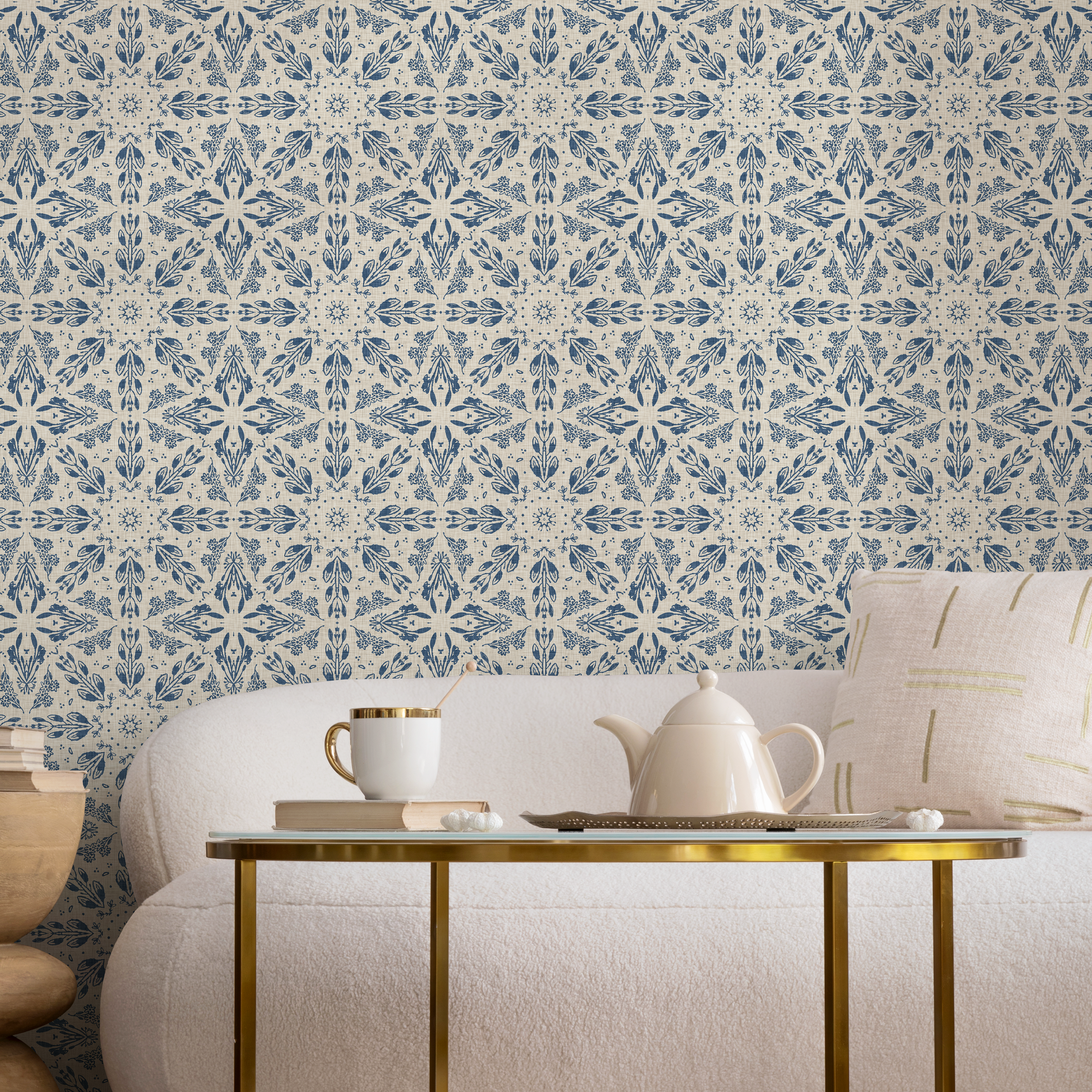 Victorian Wallpaper With An Intricate Floral Medallion Motif In Blue And Beige - C782