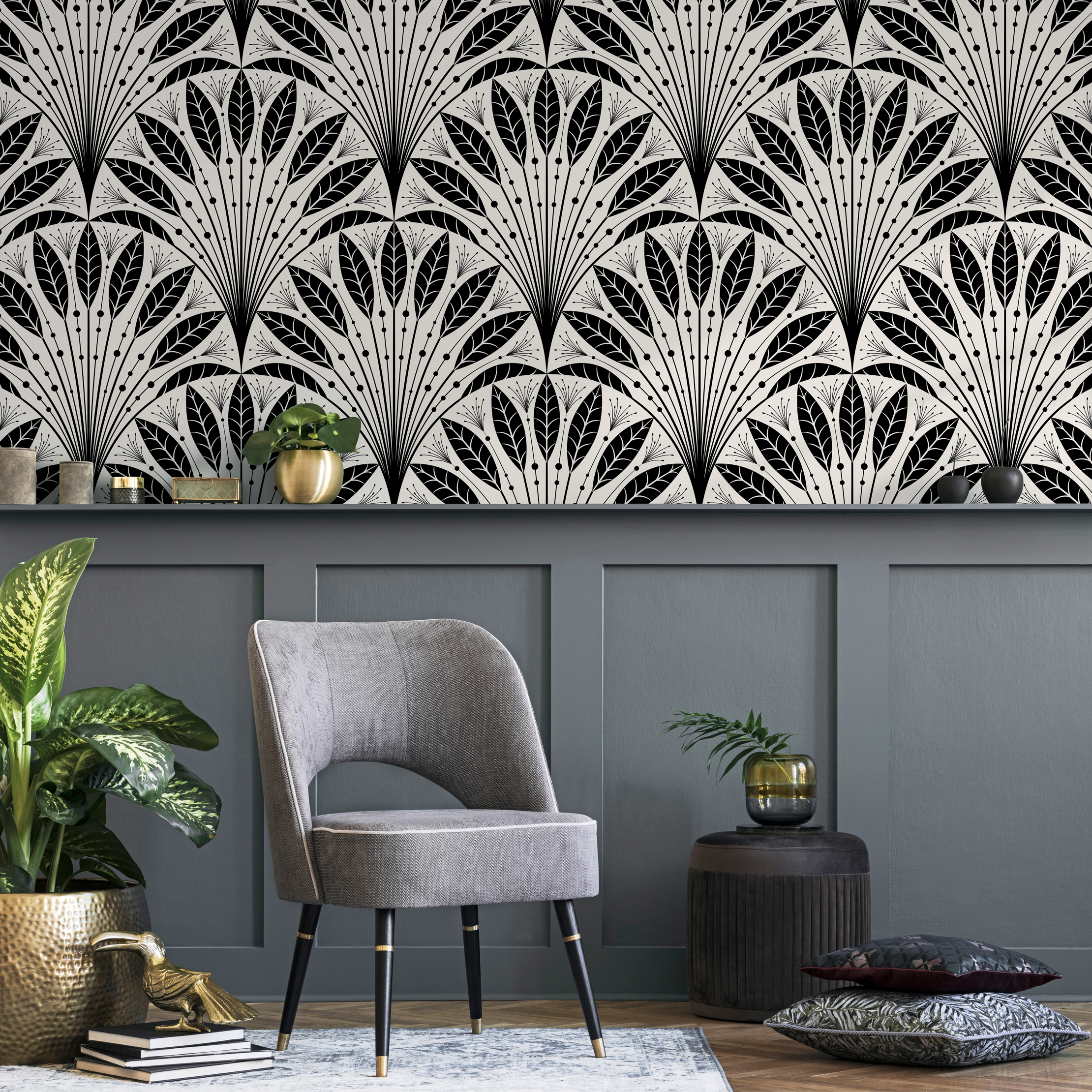 Art Deco Wallpaper With A Fanned Feather Motif In Black And Beige - C814