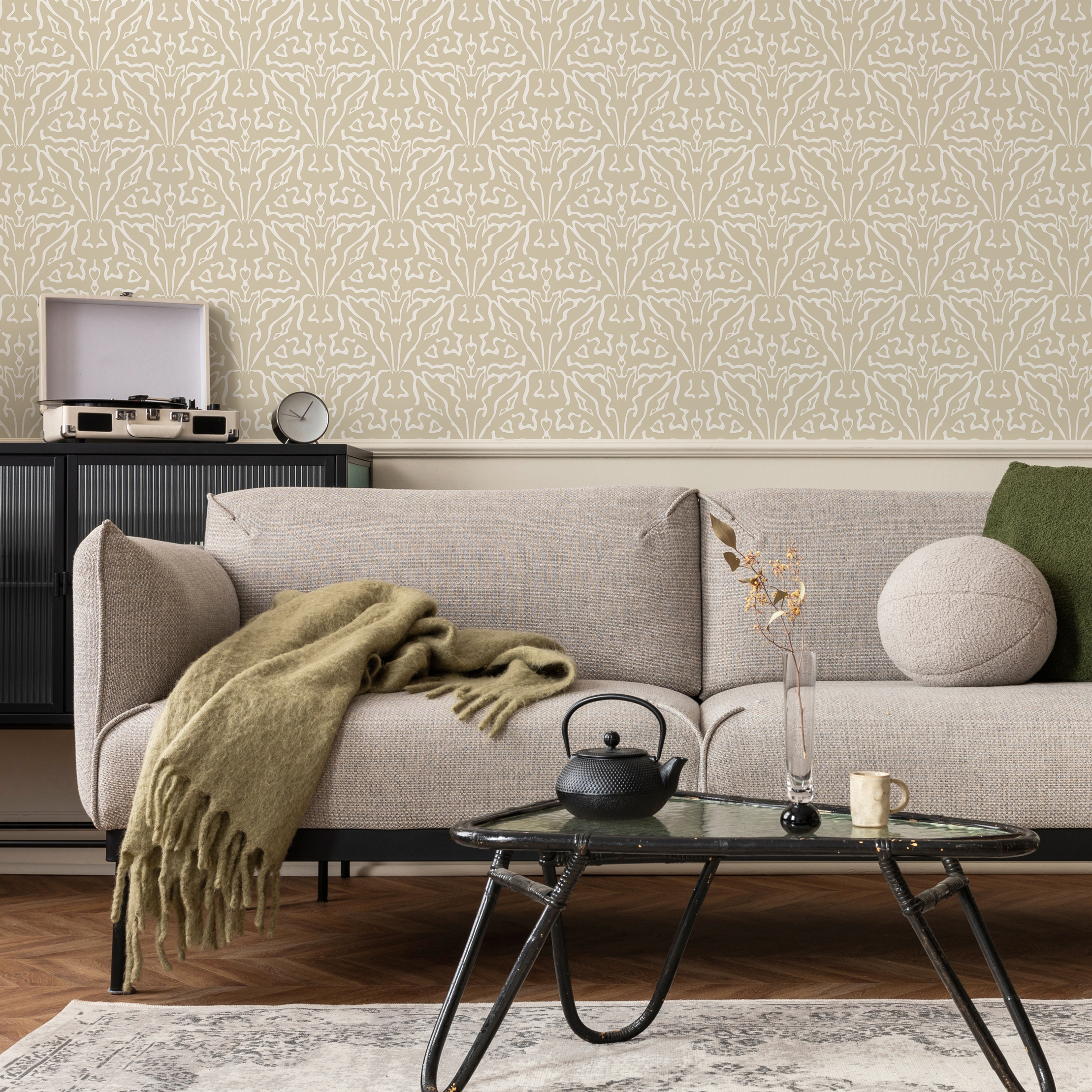Art Nouveau Wallpaper With A Stylized Symmetrical Motif In Beige And Cream - C858