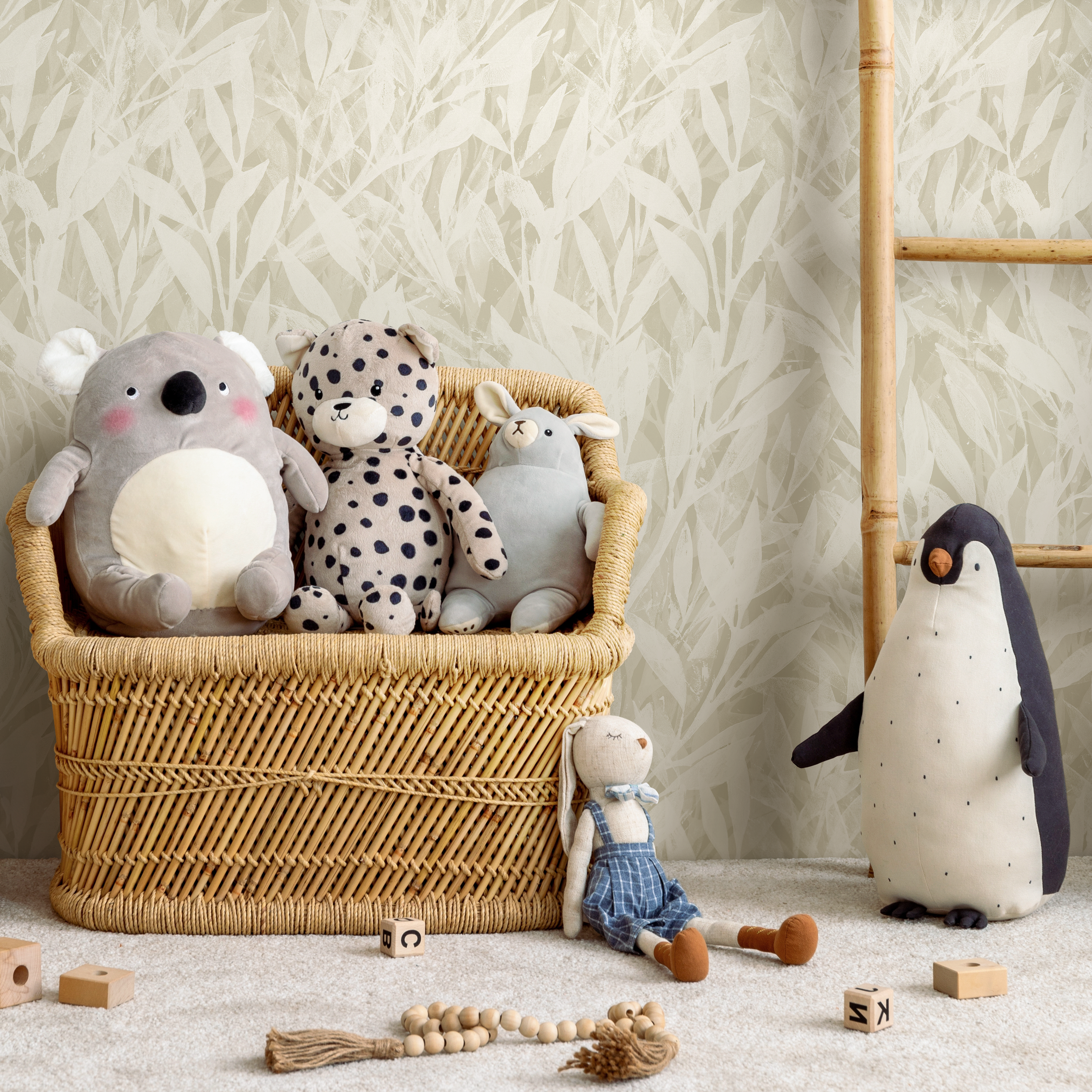 Botanical Wallpaper Featuring Soft Leaf Silhouettes In Beige And Sage - C876