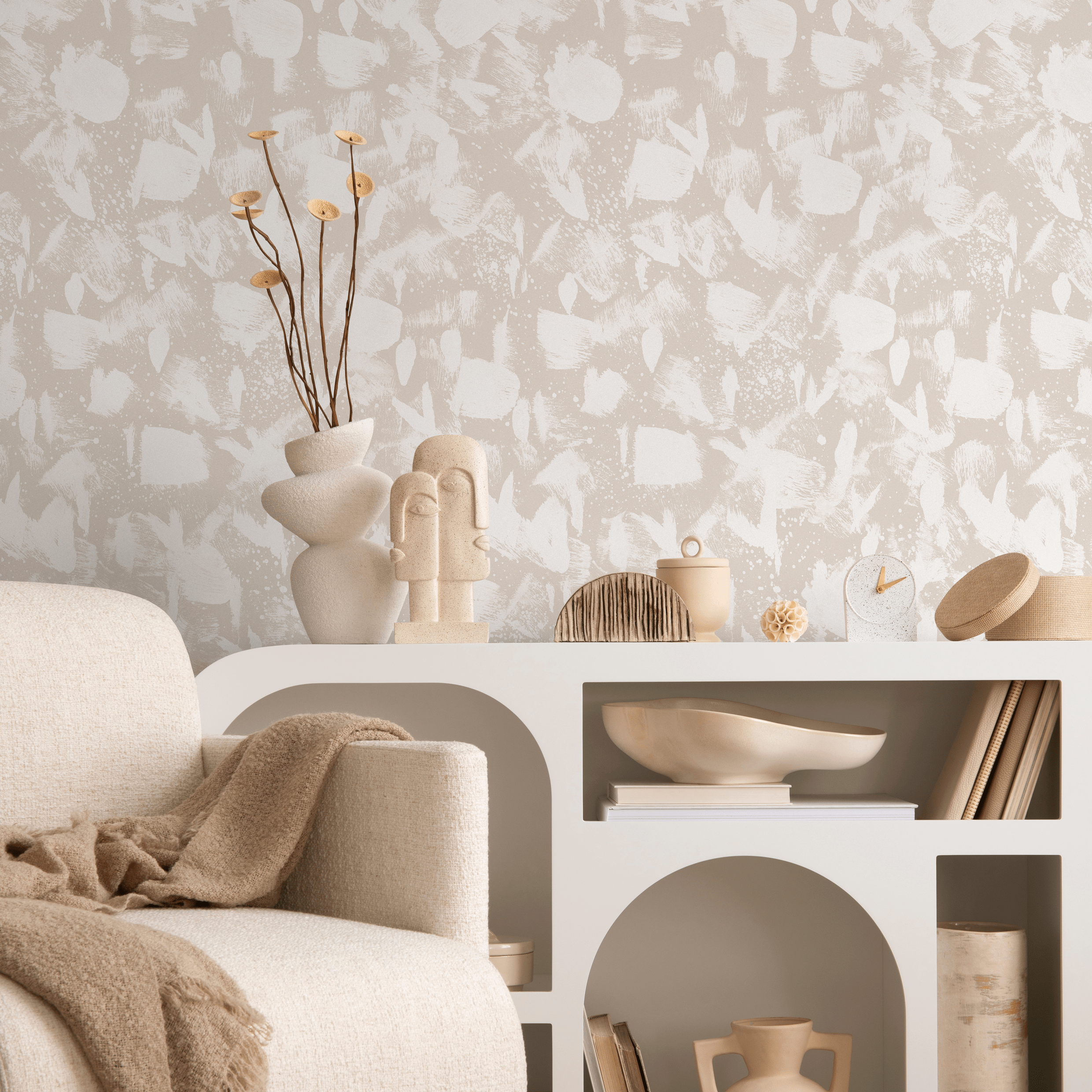 Abstract Wallpaper With A Subtle Painted Texture In Beige And Cream - C883
