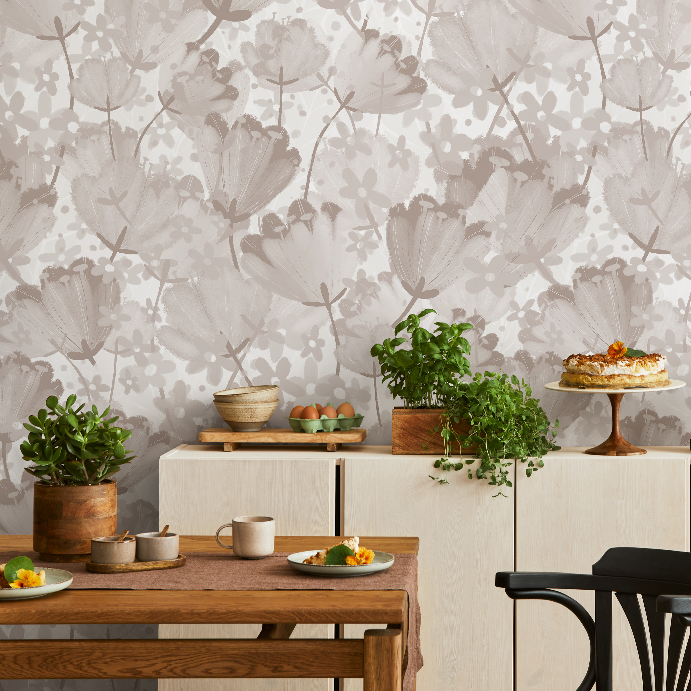 Floral Wallpaper With A Soft Painted Tulip Motif In Beige And Taupe - C913