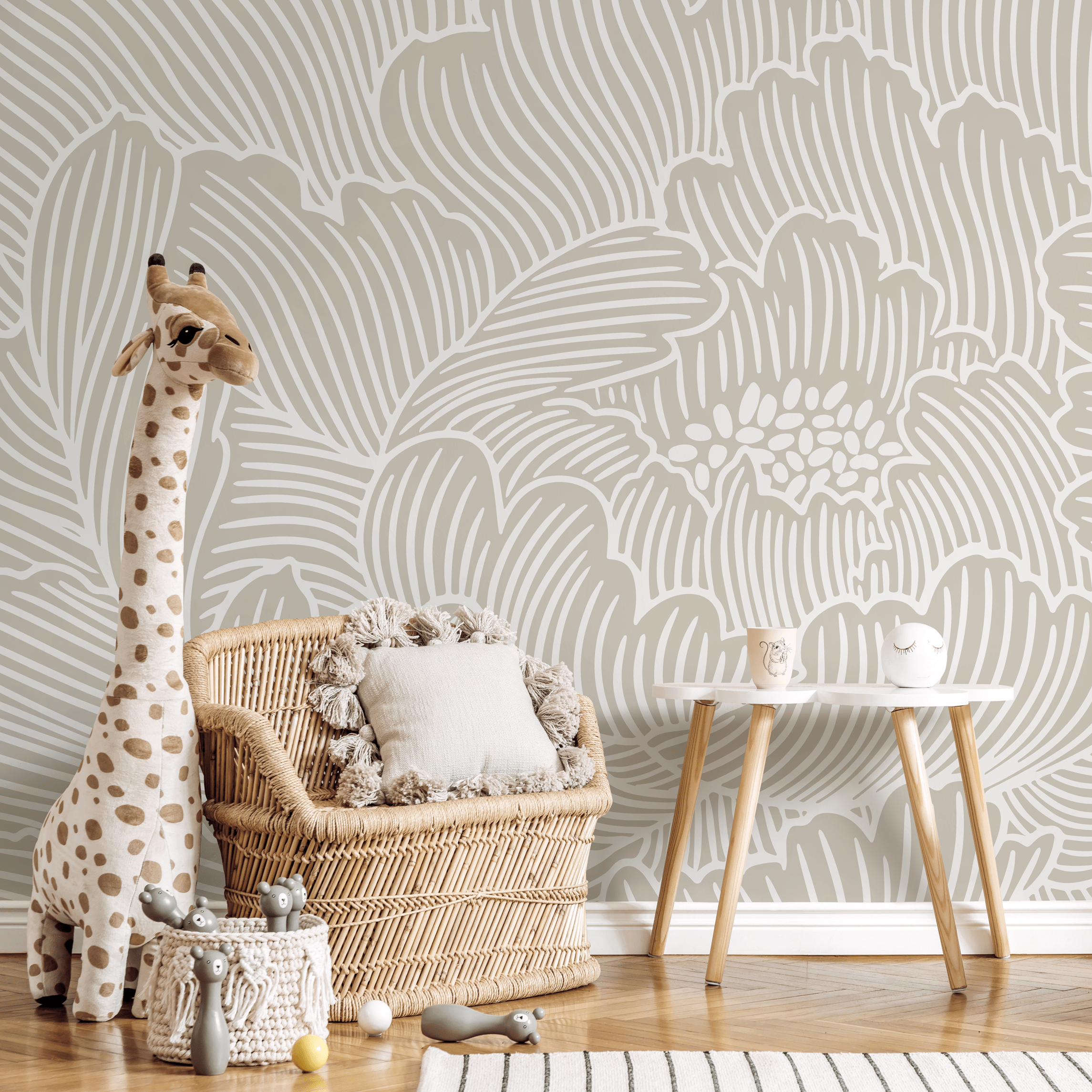 Floral Wallpaper With A Large Peony Line Art Motif In Beige And White - C922