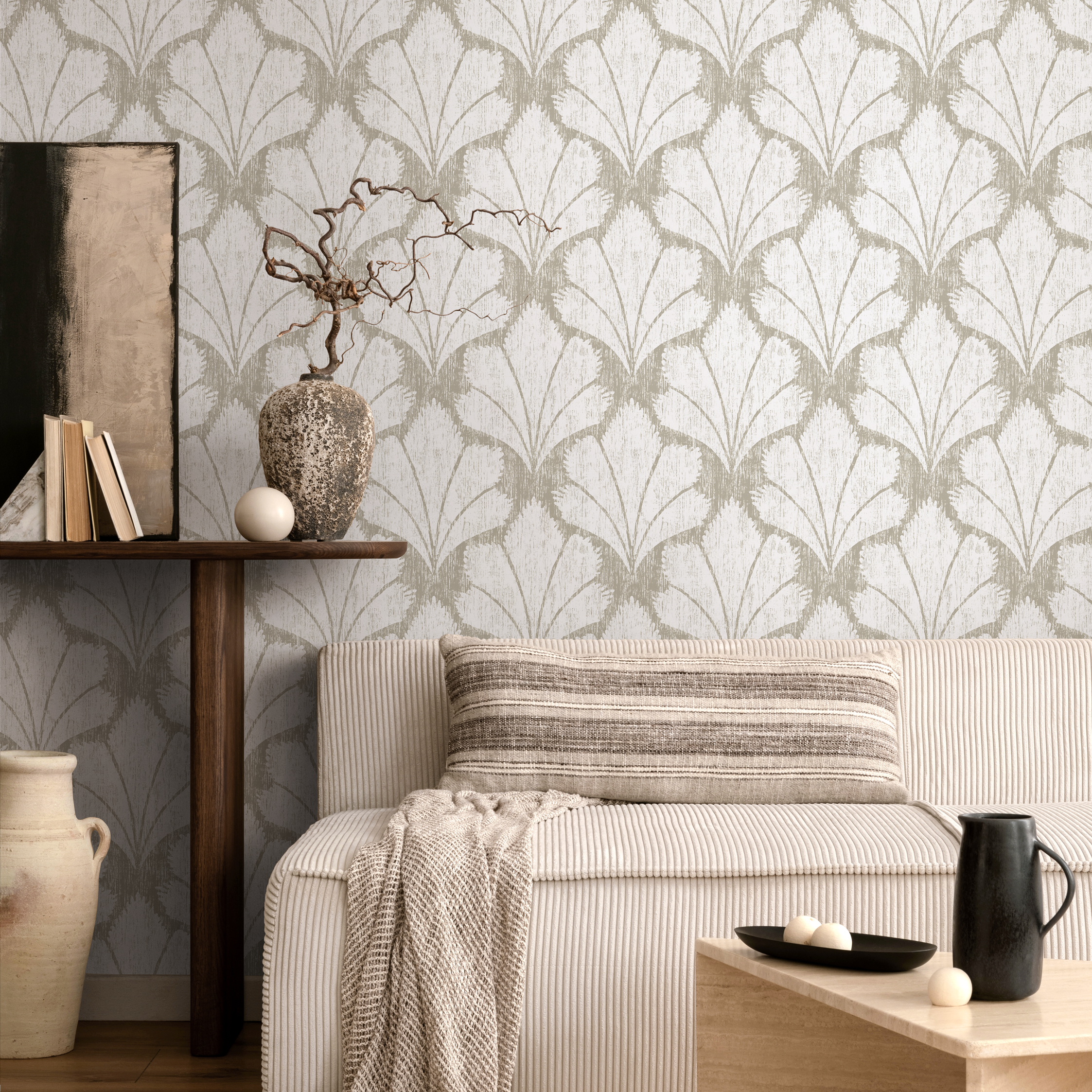 Art Deco Wallpaper With A Stylized Fan Leaf Motif In Beige And Cream - C929