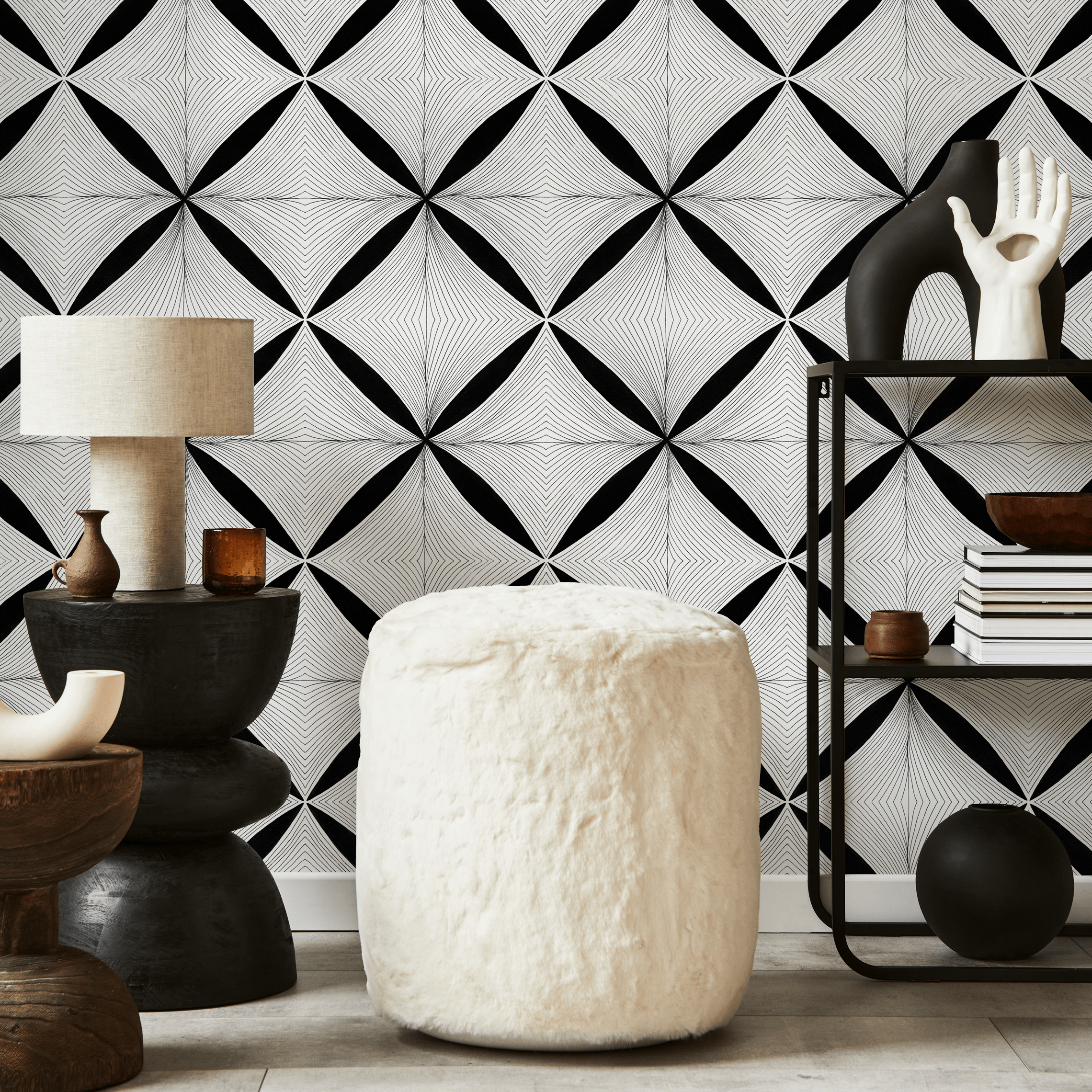 Geometric Wallpaper With A Fine Line Diamond Motif In Black And White - C939