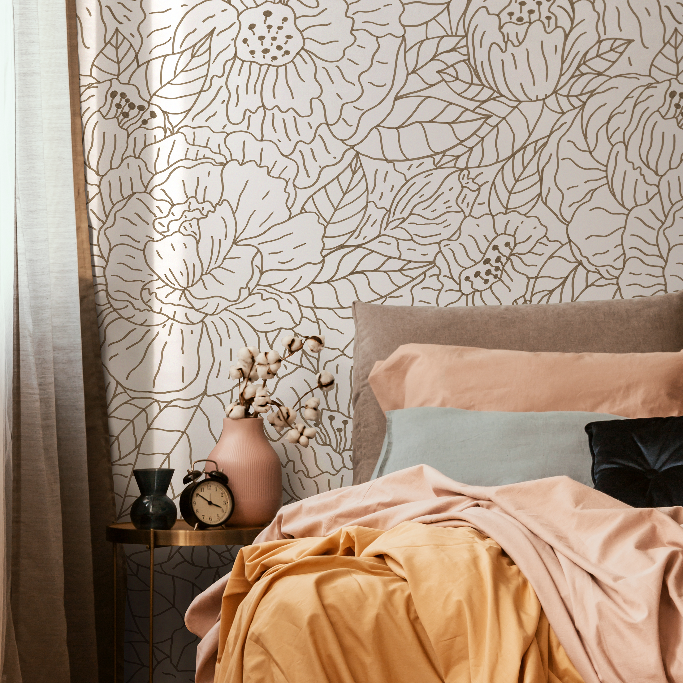 Floral Wallpaper With A Hand-drawn Line Art Motif In Brown - C944