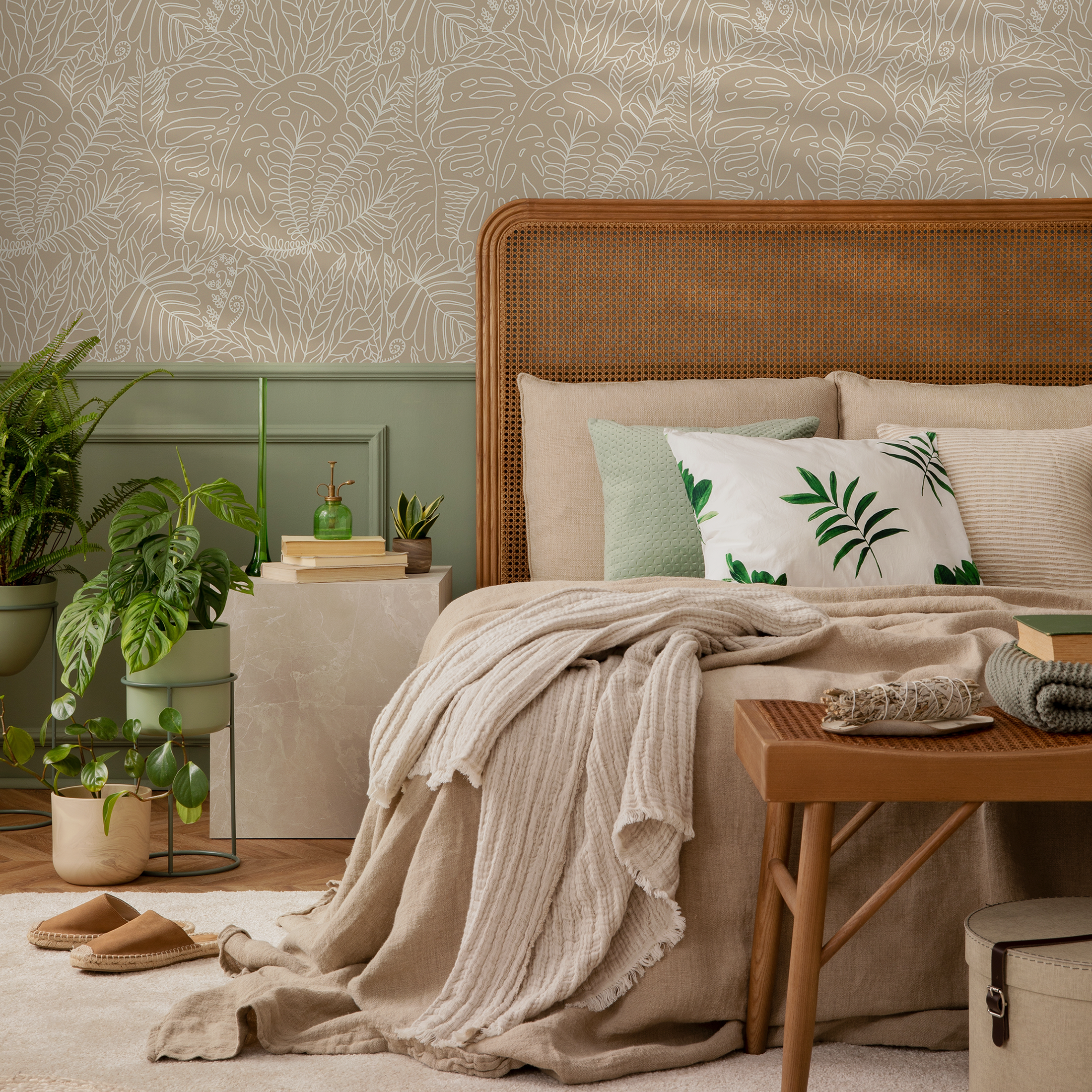 Botanical Wallpaper With A Tropical Leaf Line Art Motif In Beige And White - C945