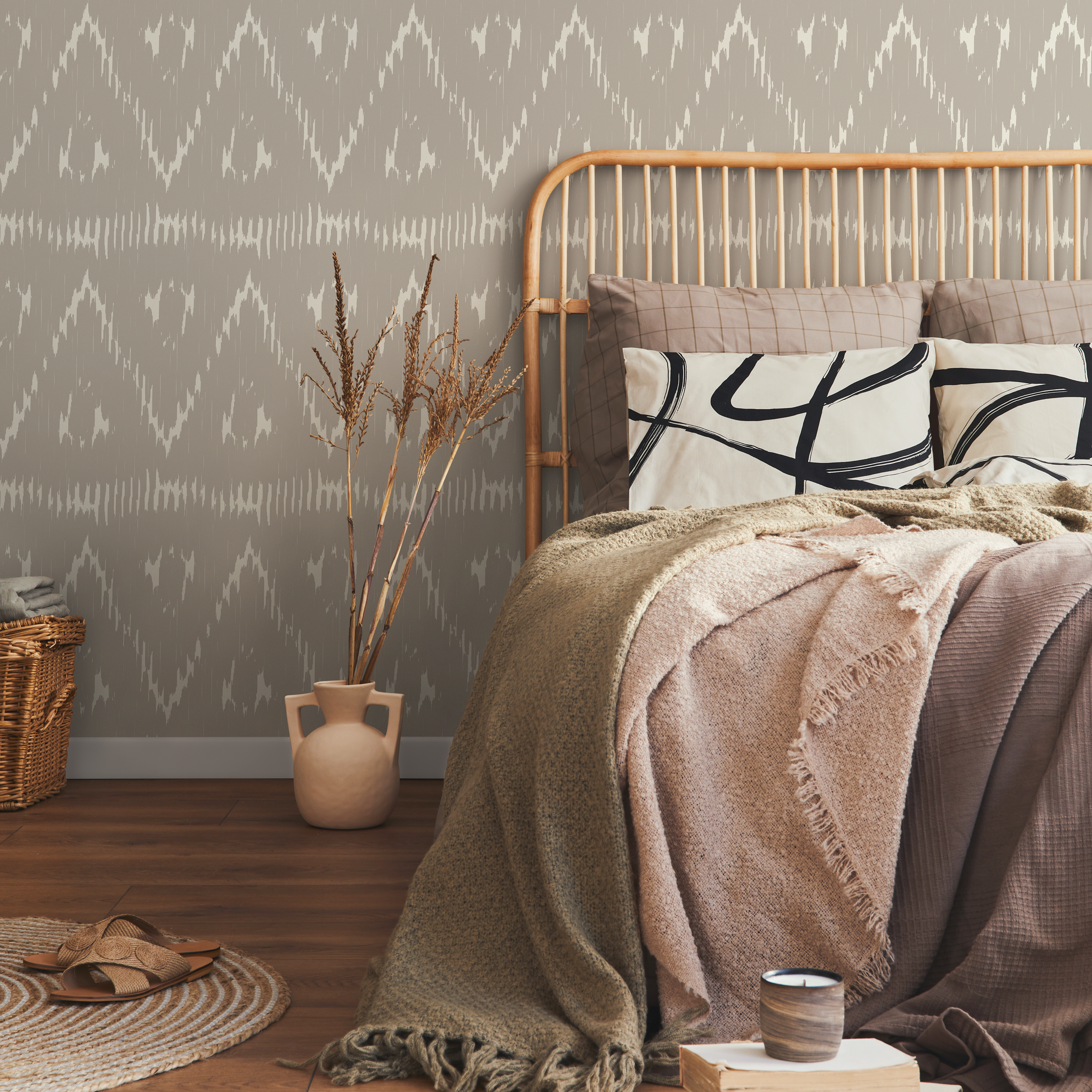 Ethnic Wallpaper With An Ikat Chevron Motif In Beige And Cream - C982