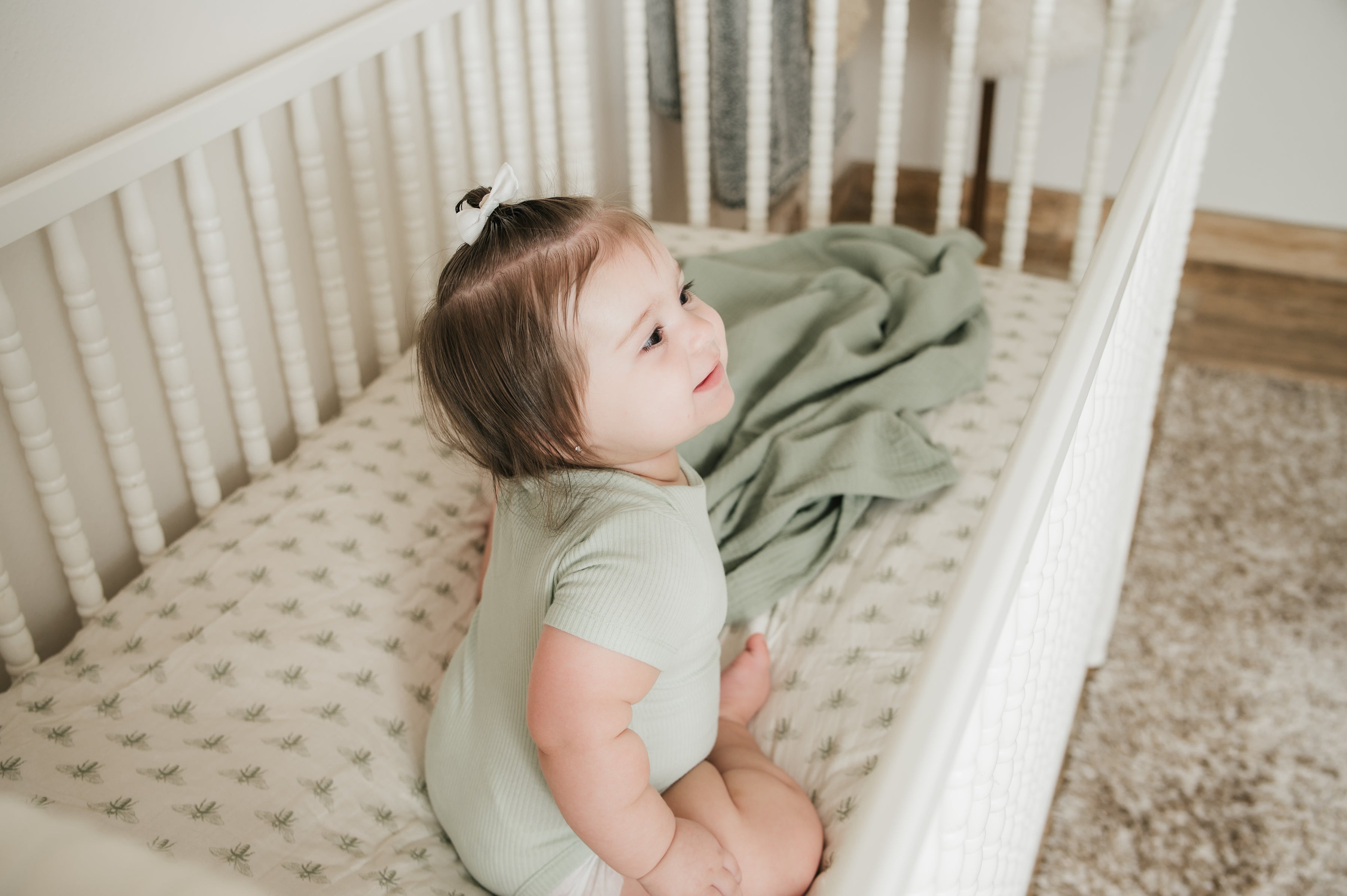 Organic Bamboo Blend Crib Sheet In Buzzy Bees