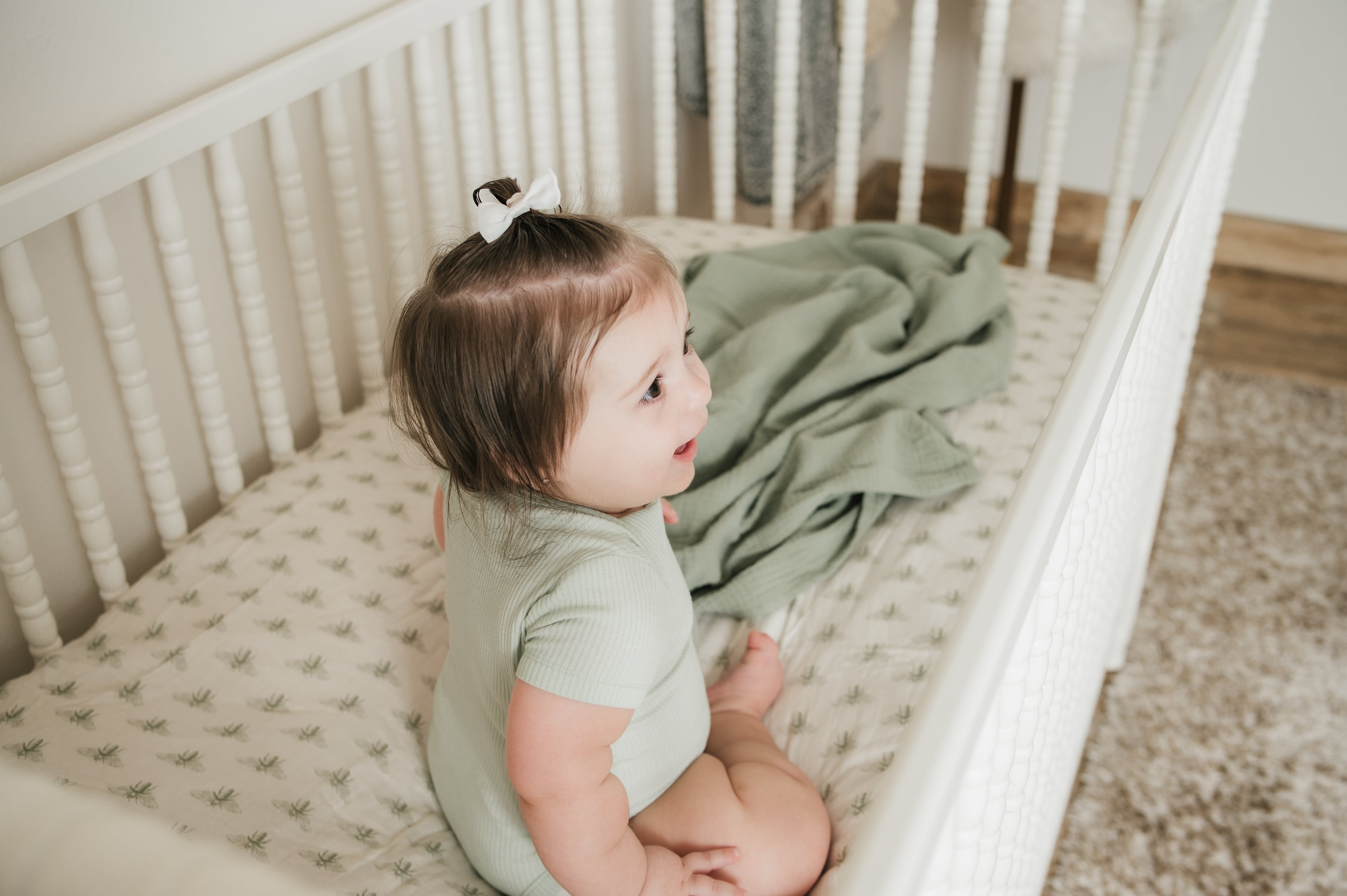 Organic Bamboo Blend Crib Sheet In Buzzy Bees