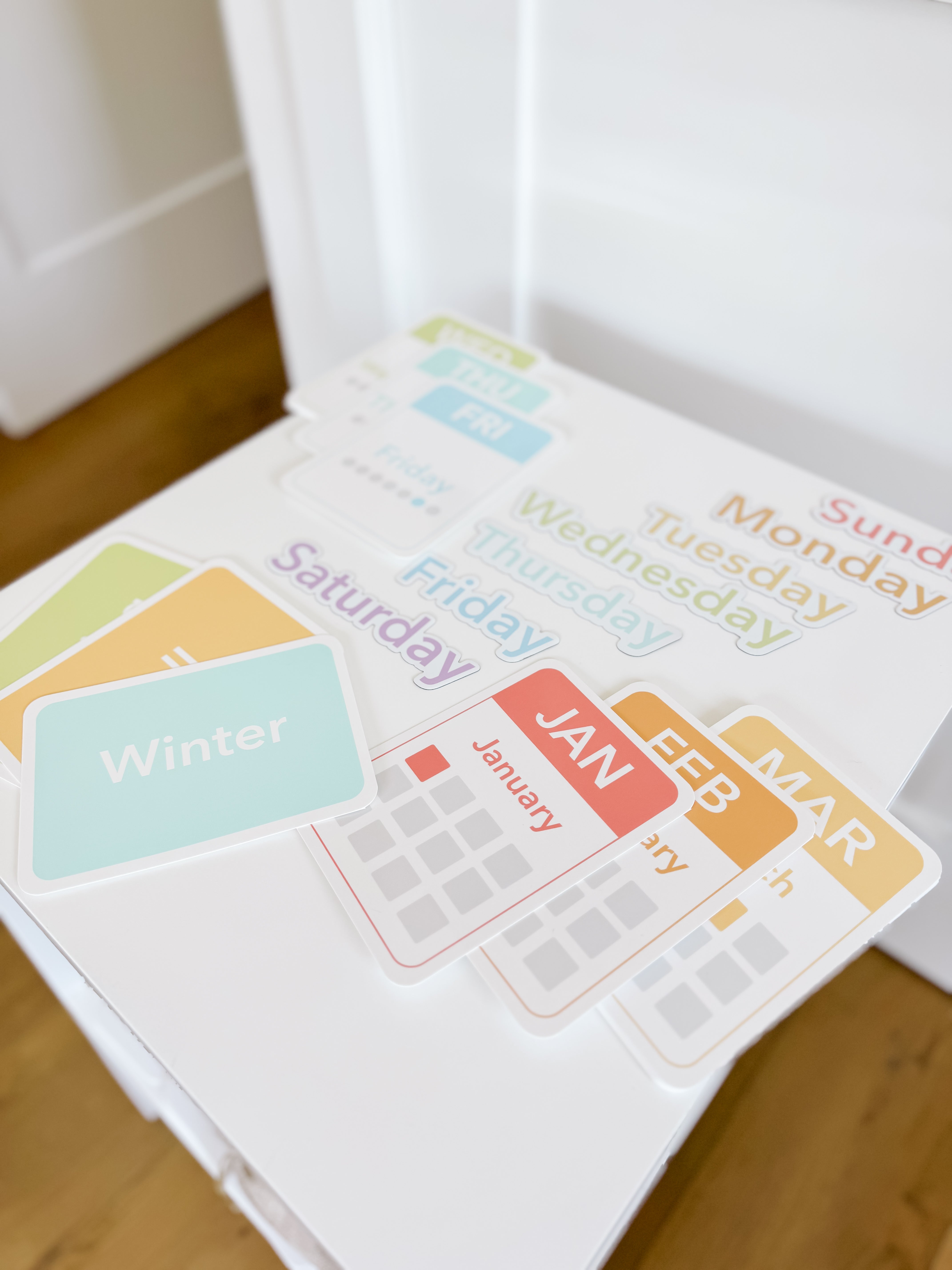 Days, Months, Seasons Flashcards And Magnets