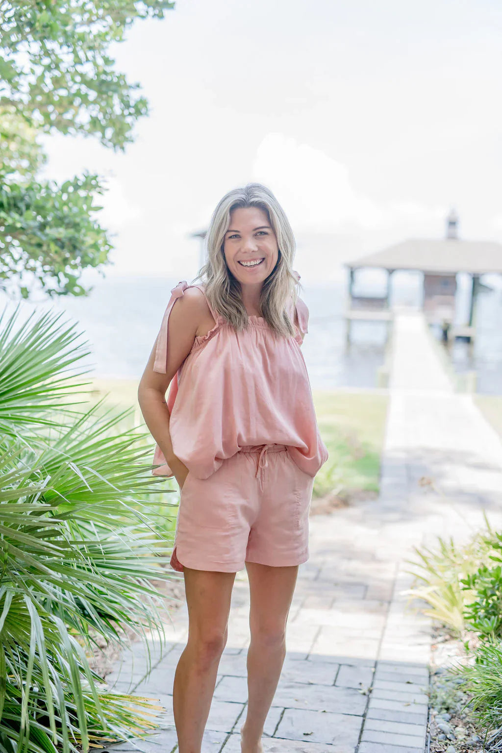 Women's Salmon Seaside Short