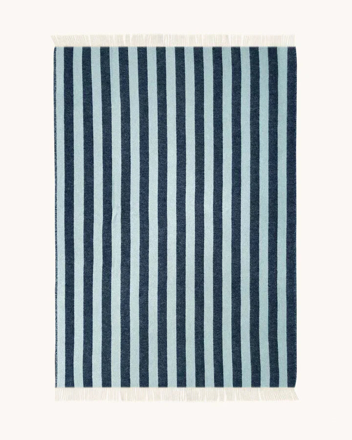 Blanket Candy Wrap Navy / Ice Blue 4.25 X 6.5 Ft