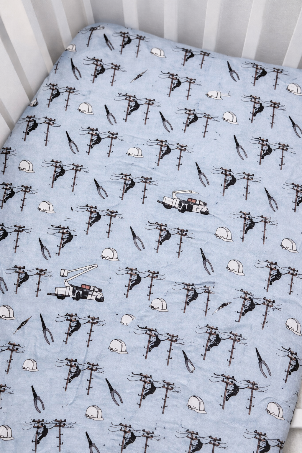 Crib Sheet, Lineman