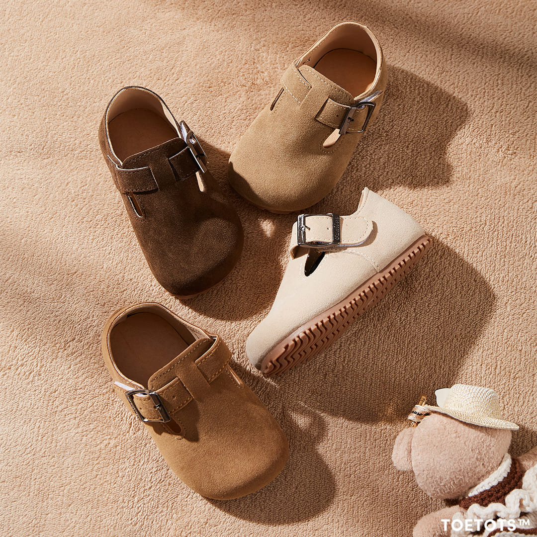 Clover - Buckle Shoes