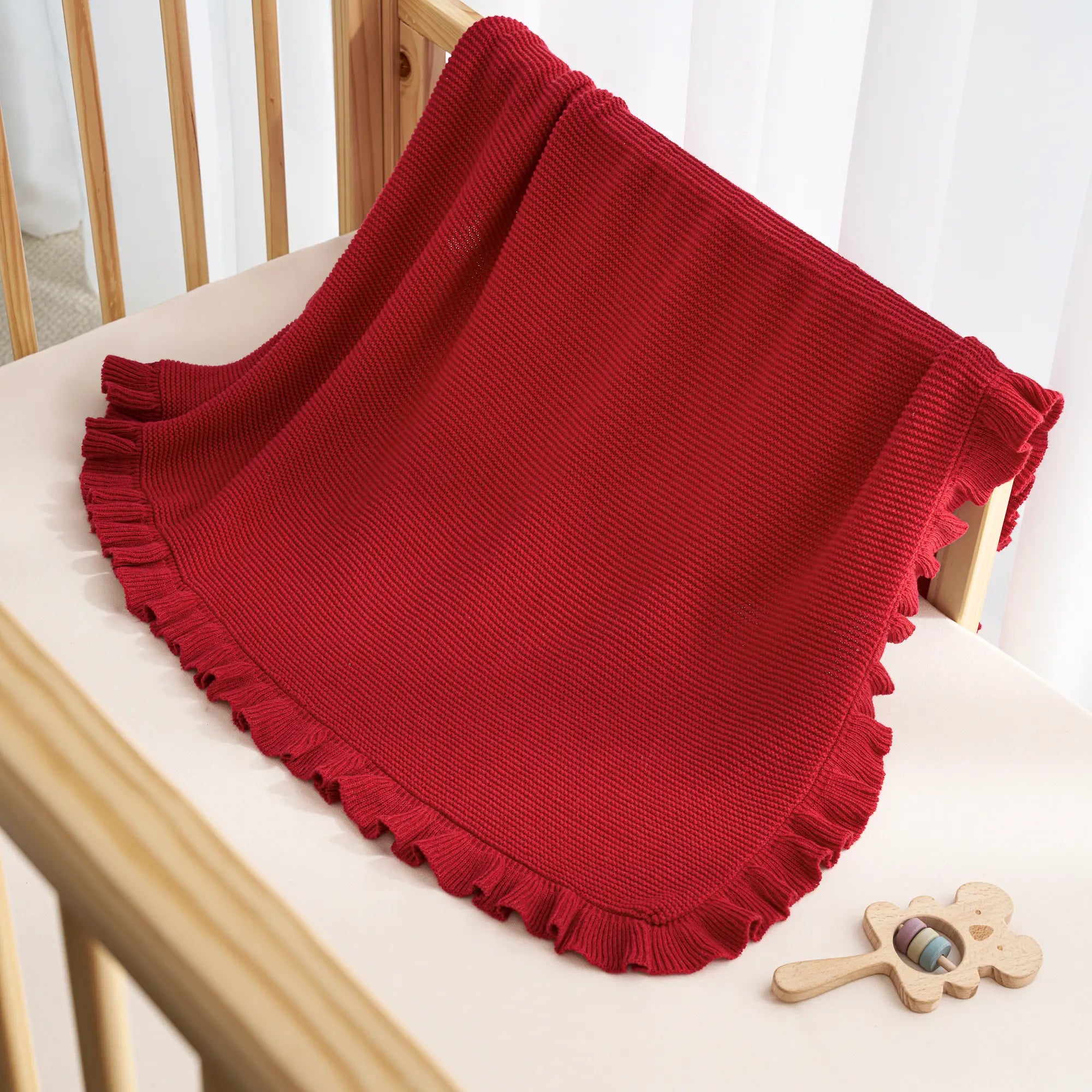 Ruffled Edge Knit Baby Blanket In Red Xmas