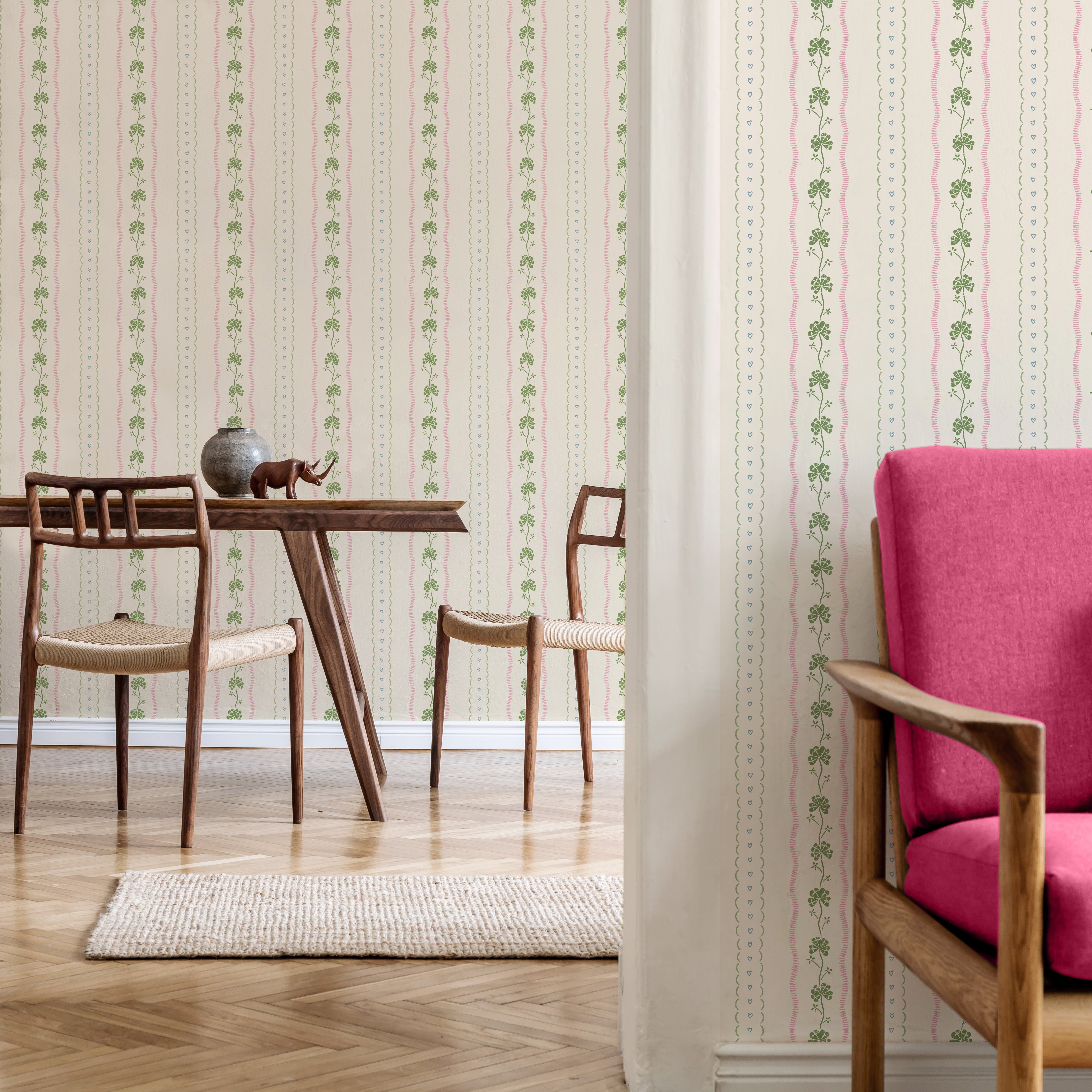 Constance Wallpaper By House Of Haricot