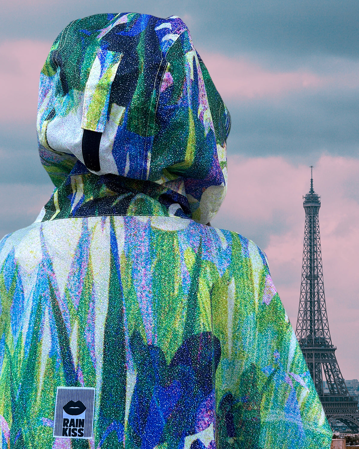 Anorak Lily