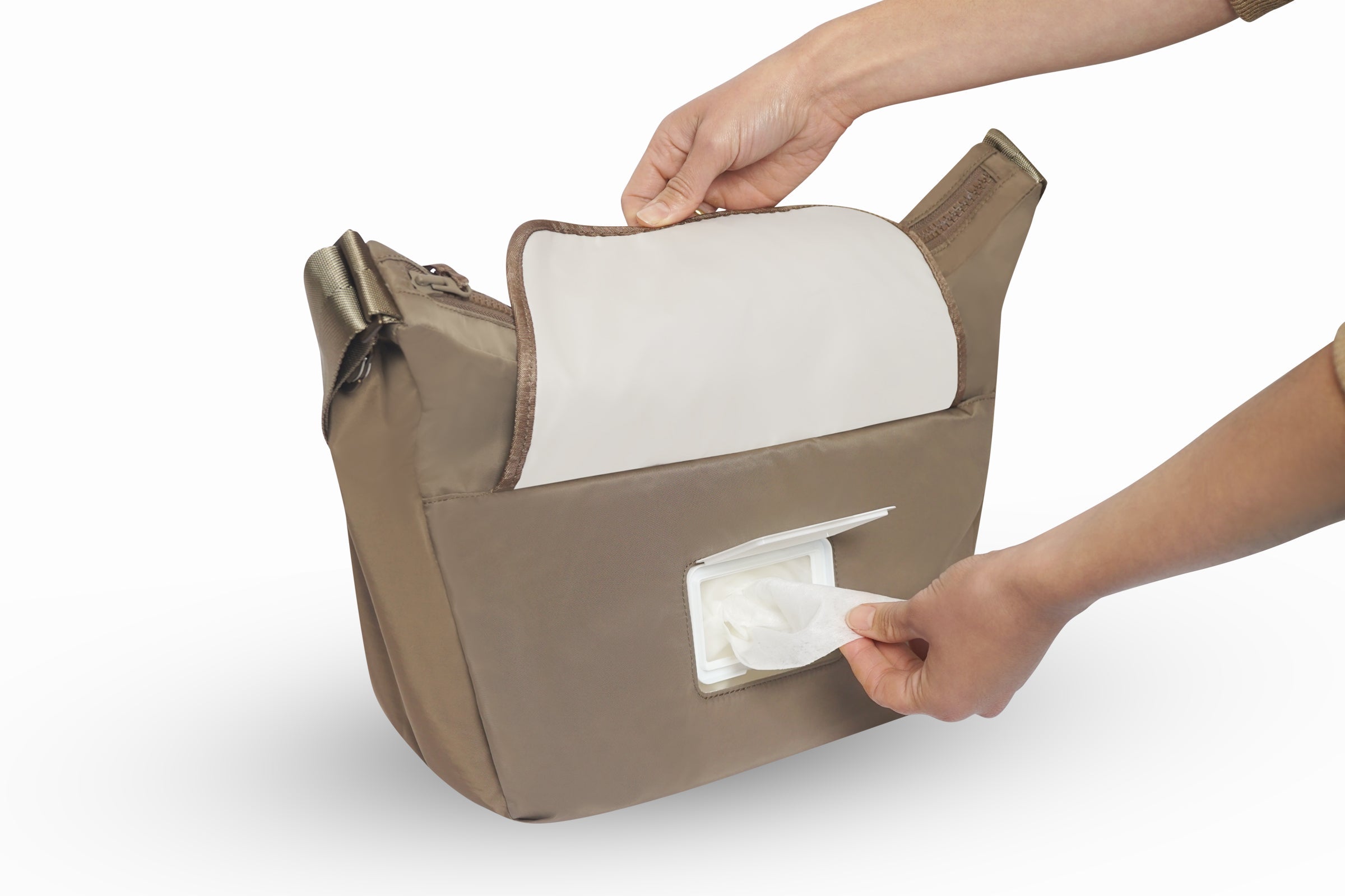 Roam Crossbody Diaper Bag / Wild Terra