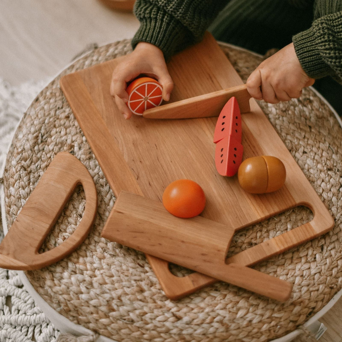Safe Cutting Board And Knives
