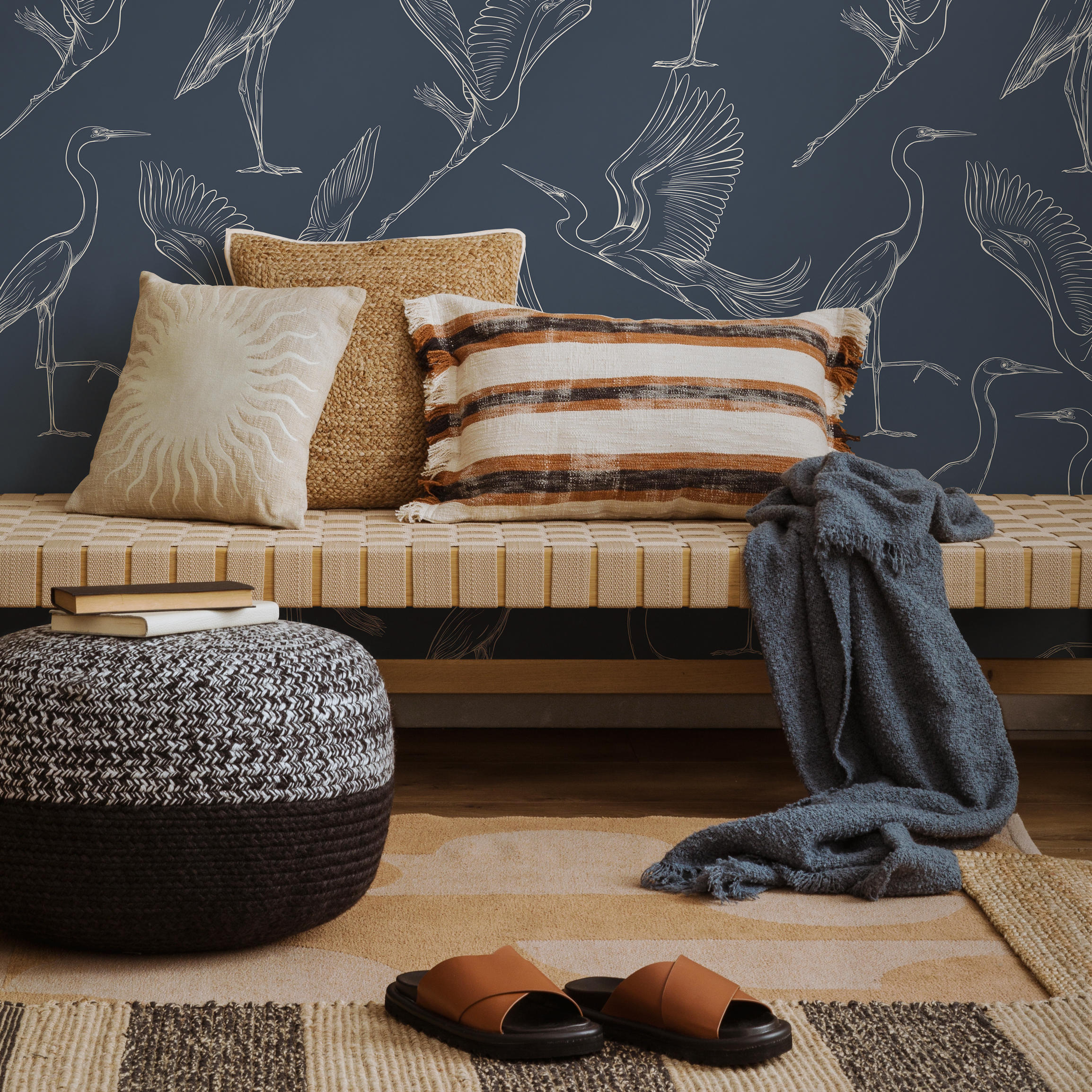 Crane Wallpaper With Elegant Line Art In Blue And Cream - D102