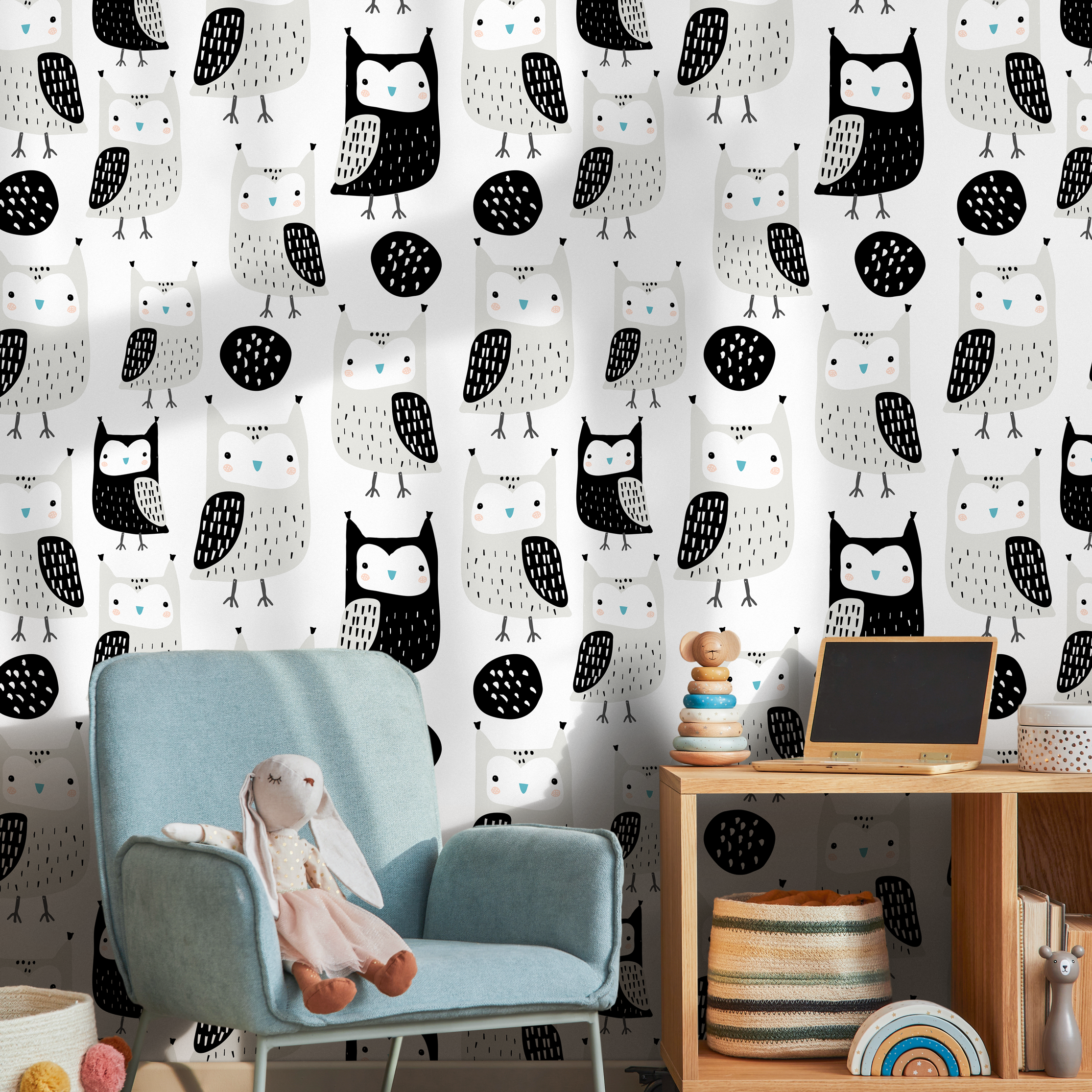 Kids Wallpaper Featuring Hand-drawn Owls In Black, Gray, And Blue - D105