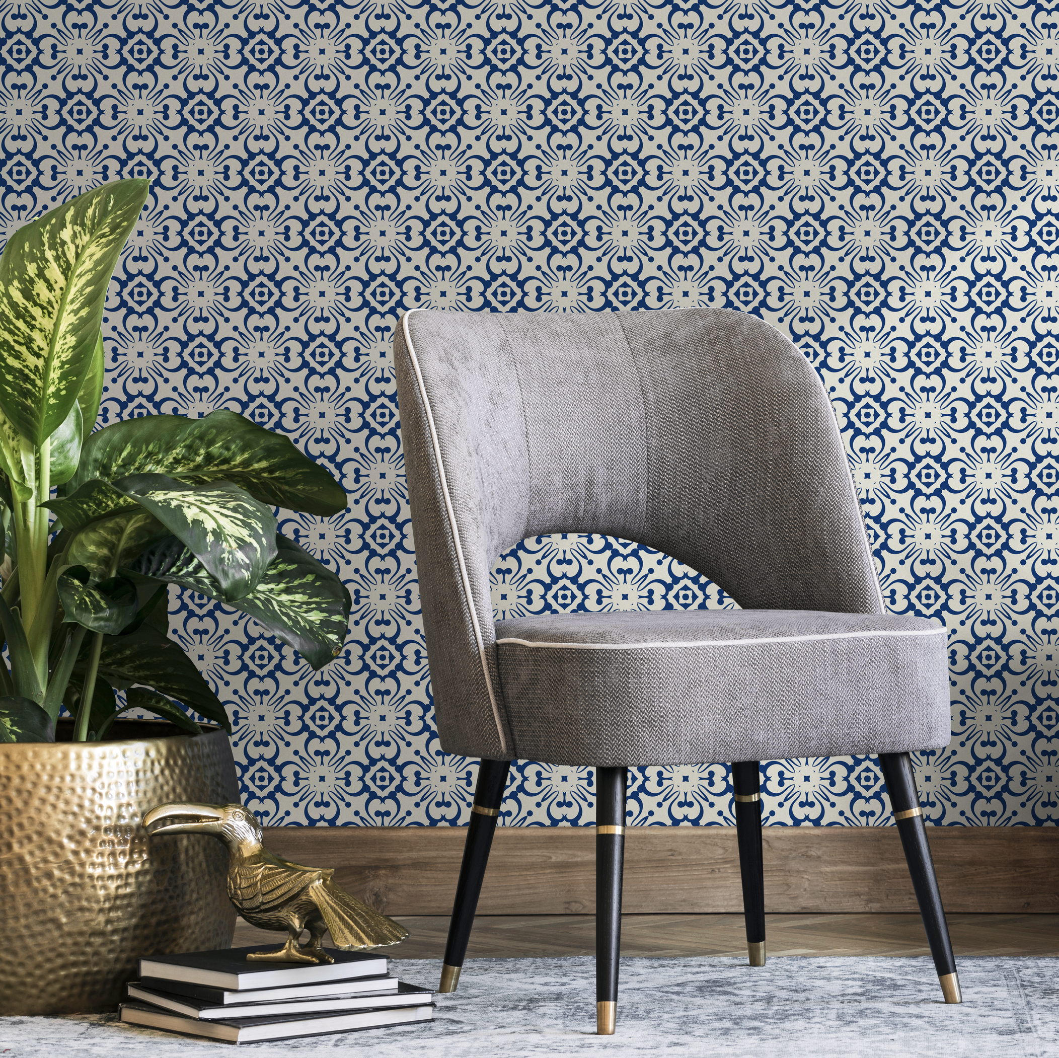 Tile Wallpaper With A Classic Azulejo Pattern In Blue And Cream - D180
